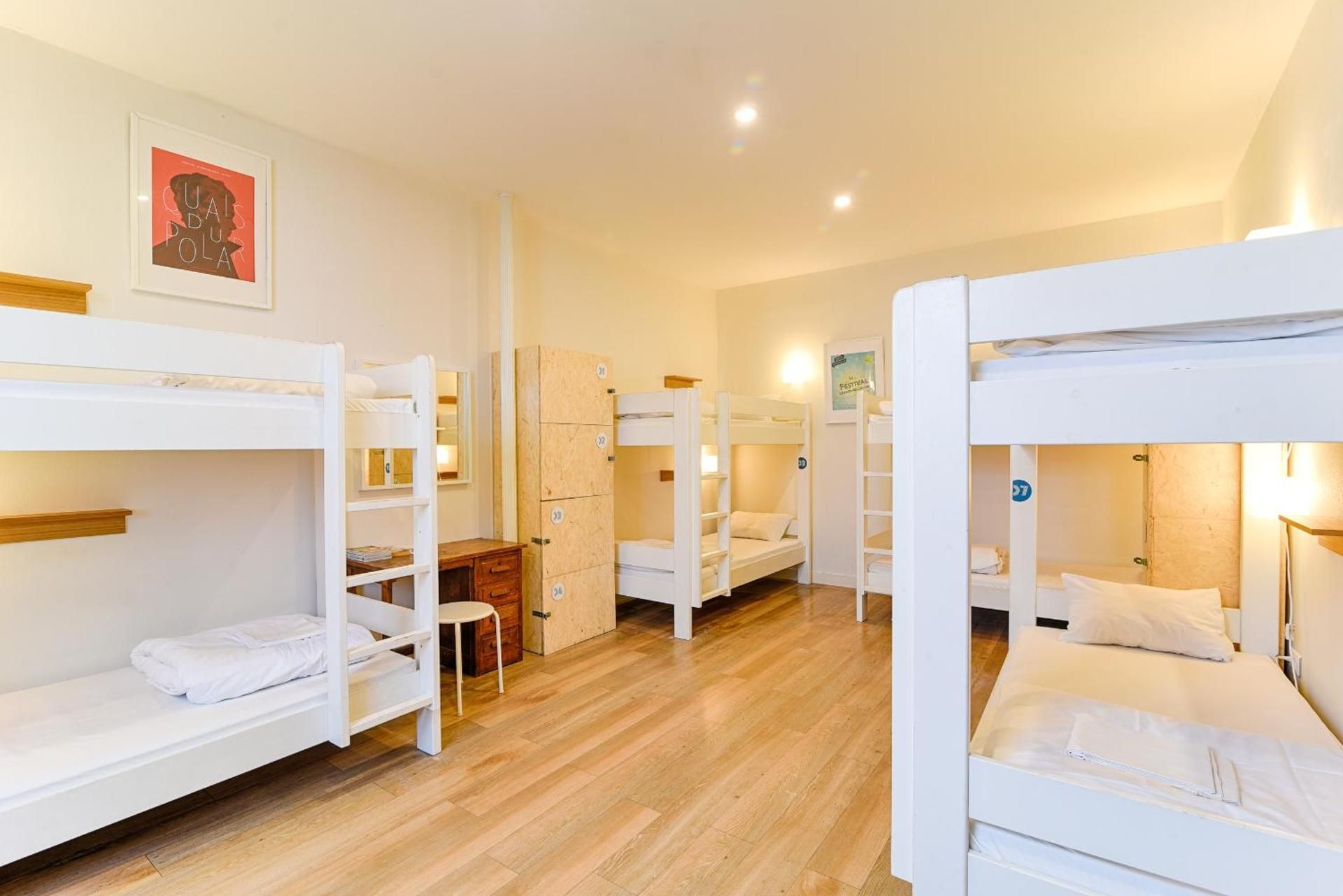 SLO Hostel Lyon Saxe Bunk Bed in 8-Bed Dormitory Room