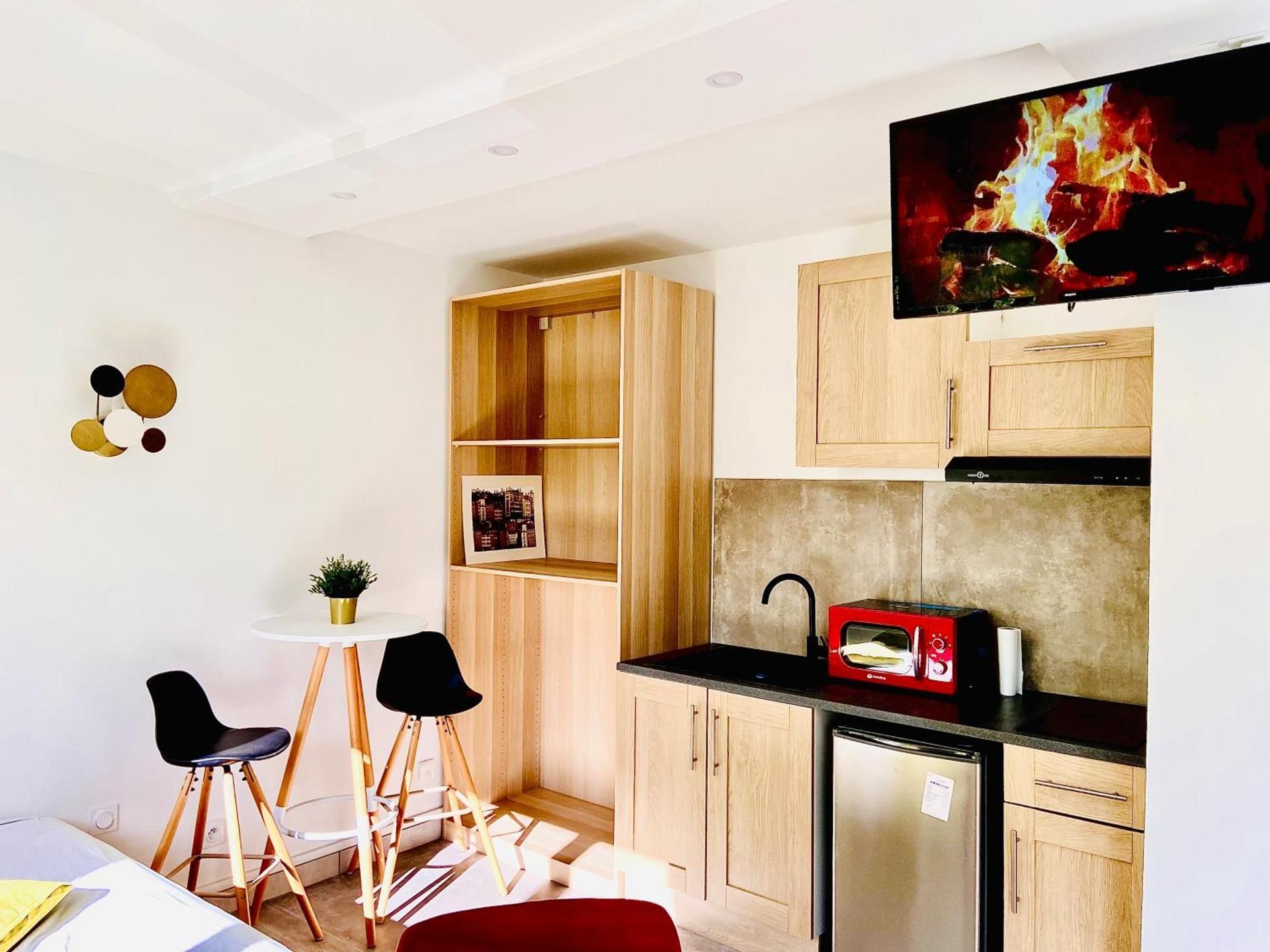 Le BARABAN Studio with Spa Bath 2