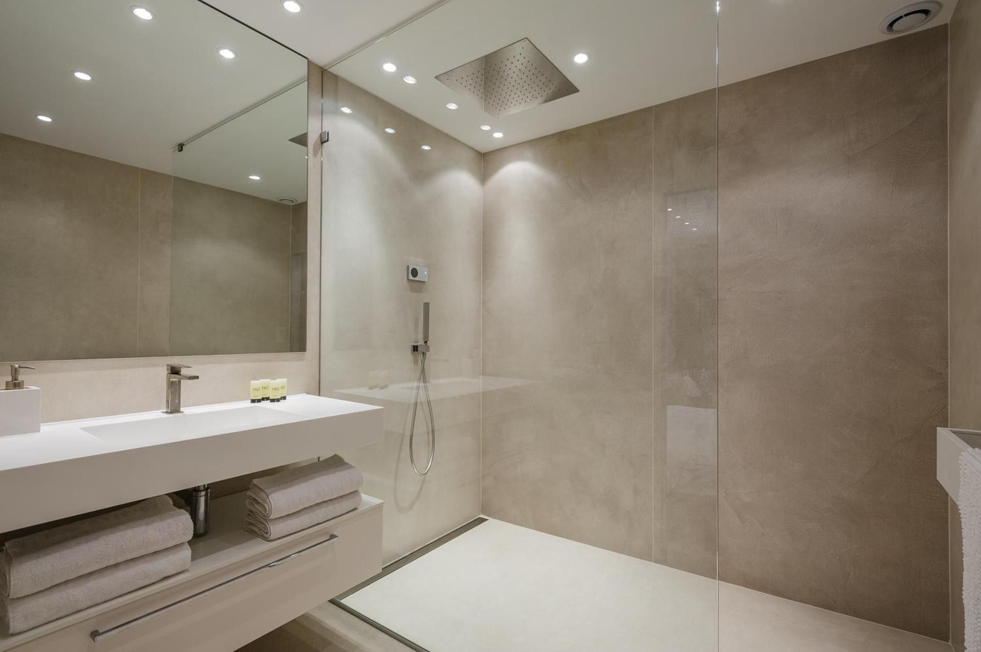 Studio-loft, Black Place
