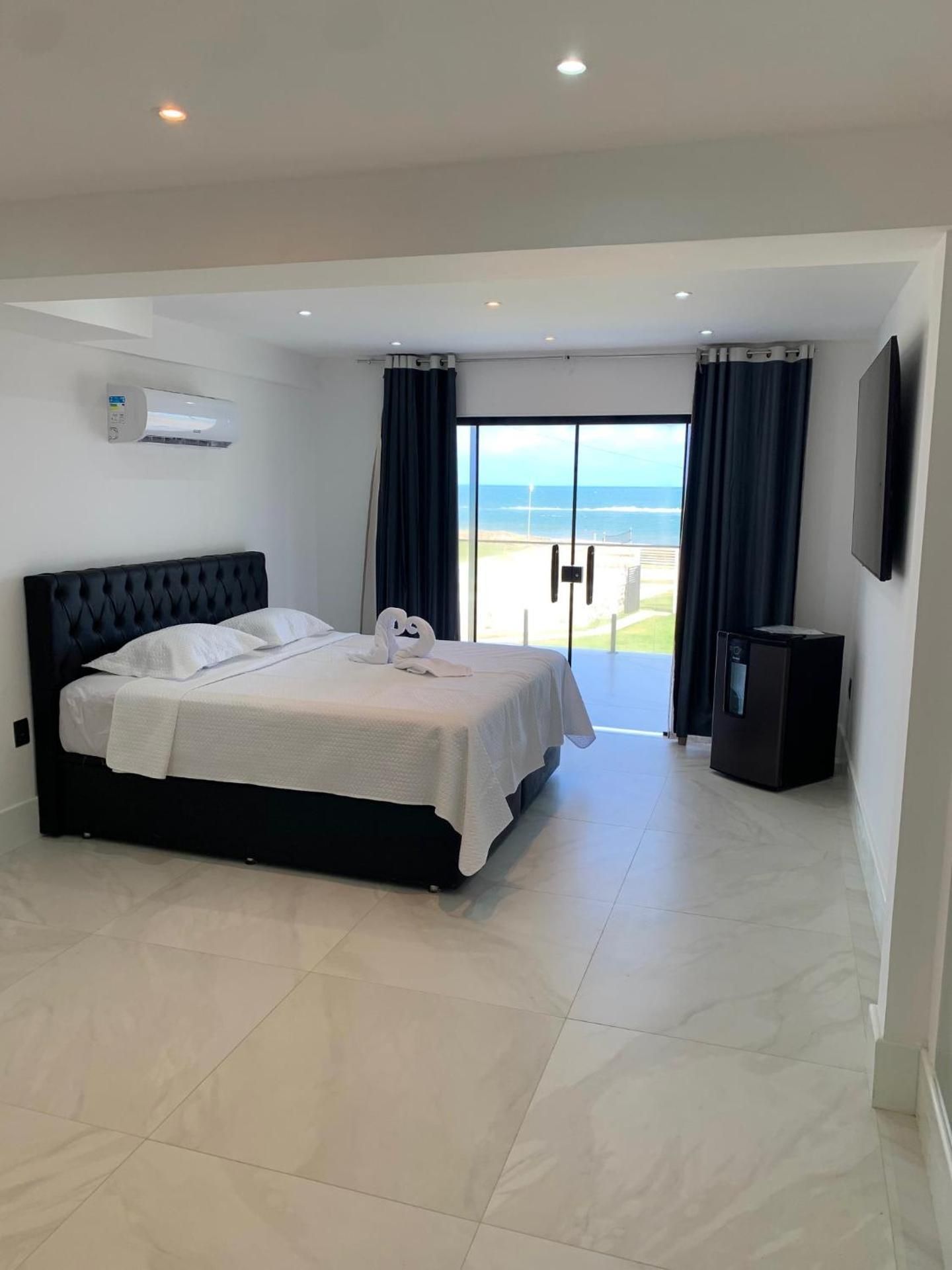 Standard Triple Room with Sea View