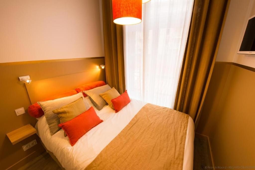 Hotel de la Croix-Rousse Annex - Ma chambre à Lyon