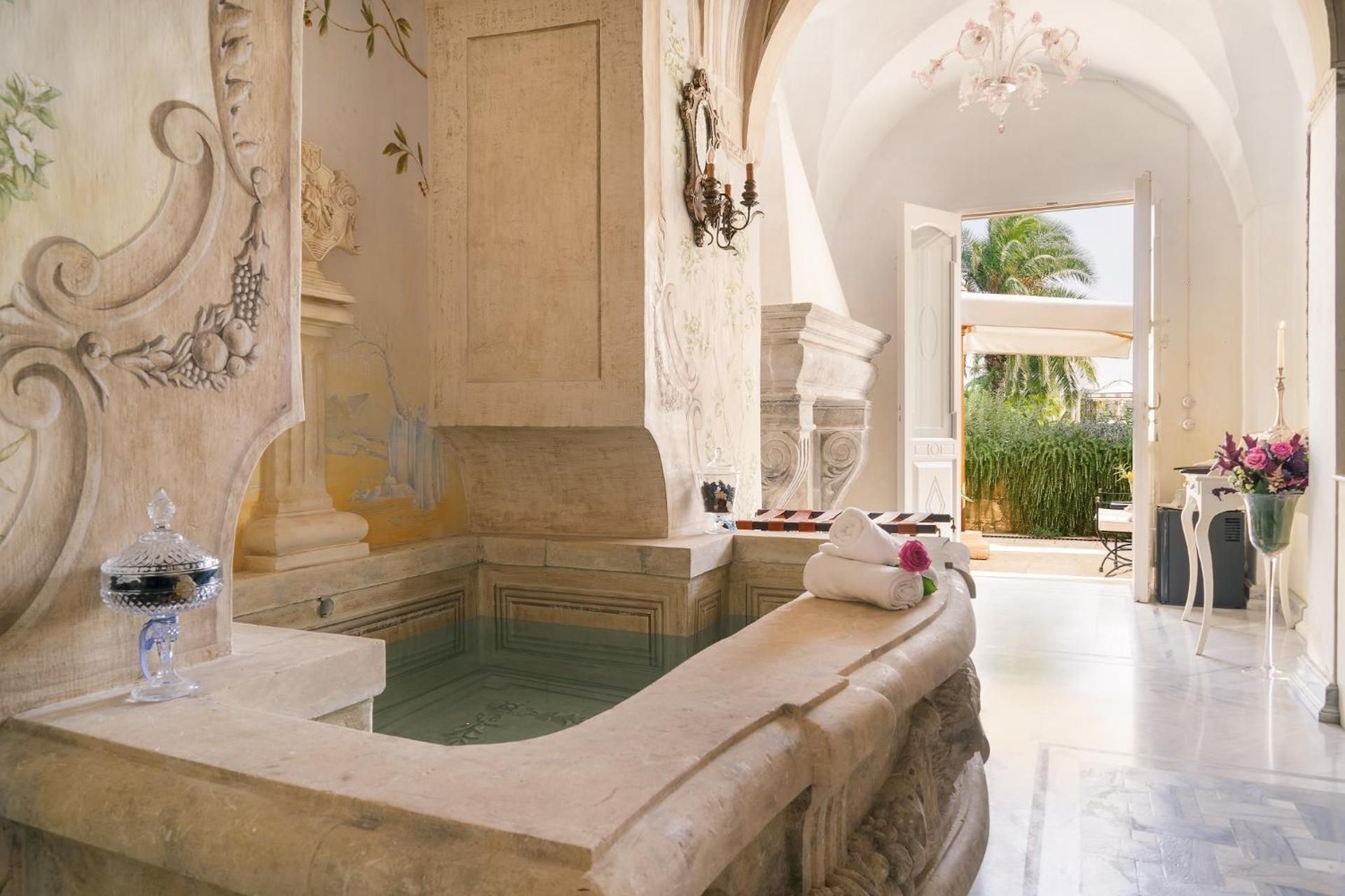 Junior Suite With Private Pool