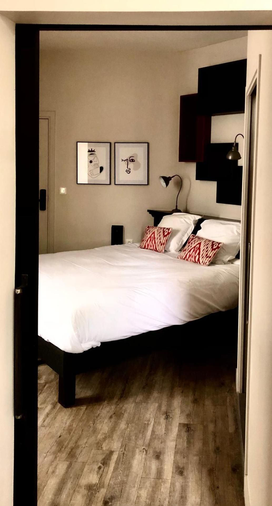 L'Amiral - LeParticulier Collection Studio Apartment