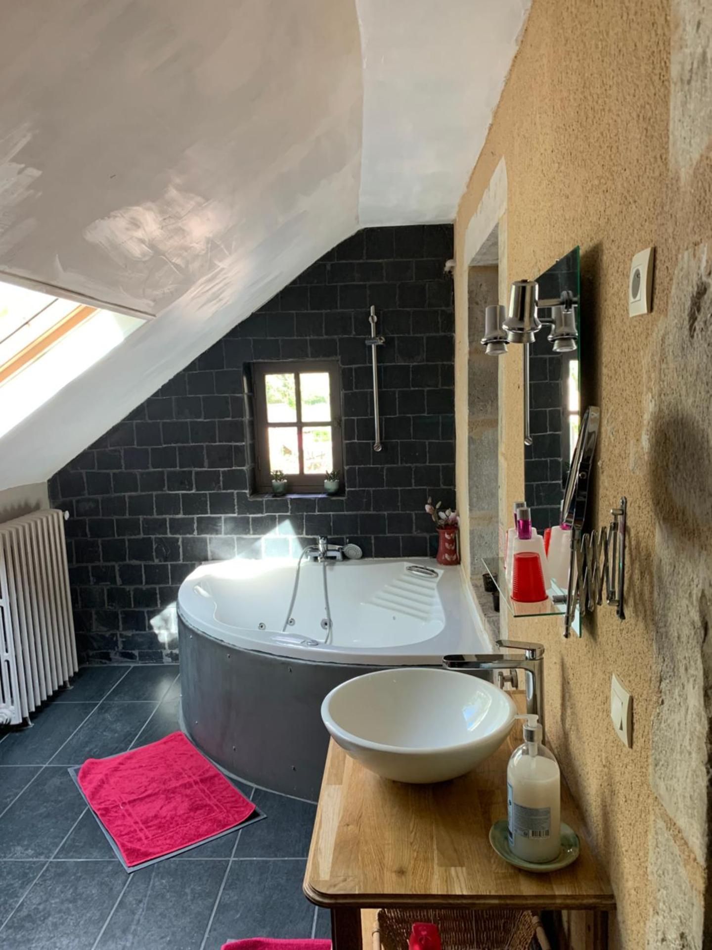 Queen Room with Garden View