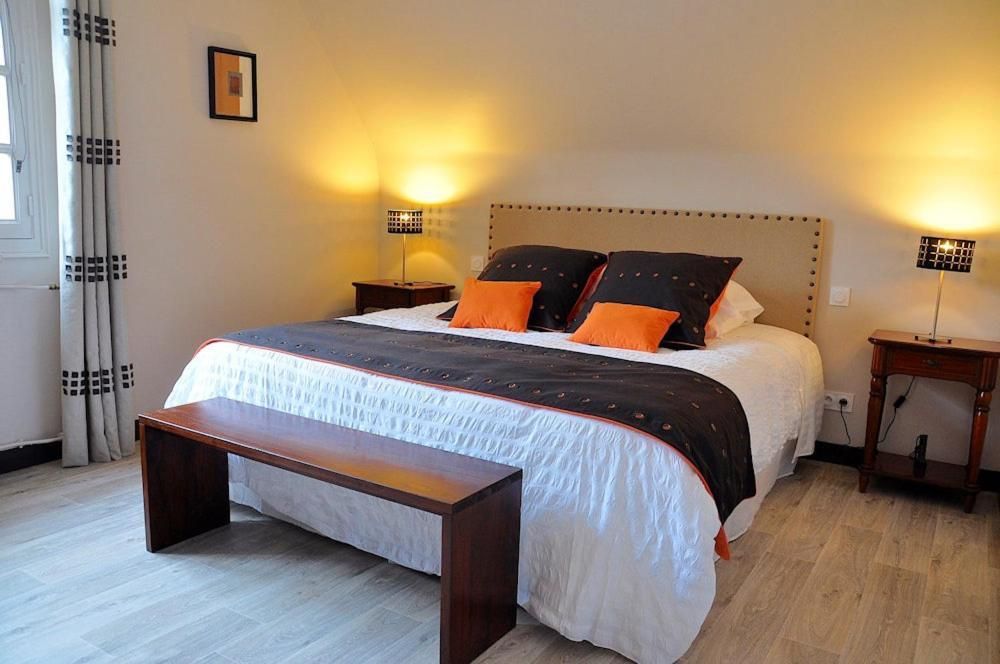 Au Jardin de Lisa Family Room