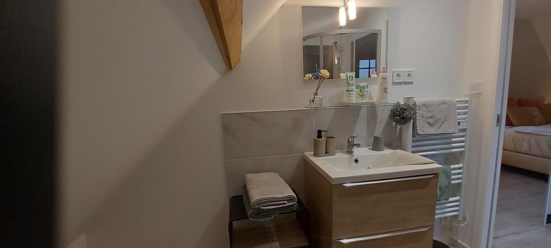 Villa Maella Deluxe King Suite 2