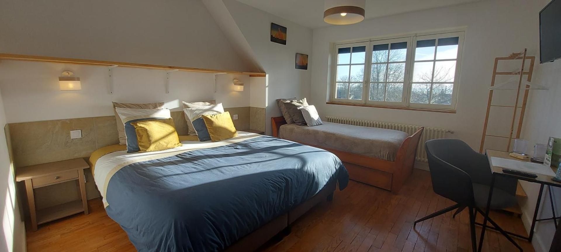 Villa Maella Double Room with Pool View