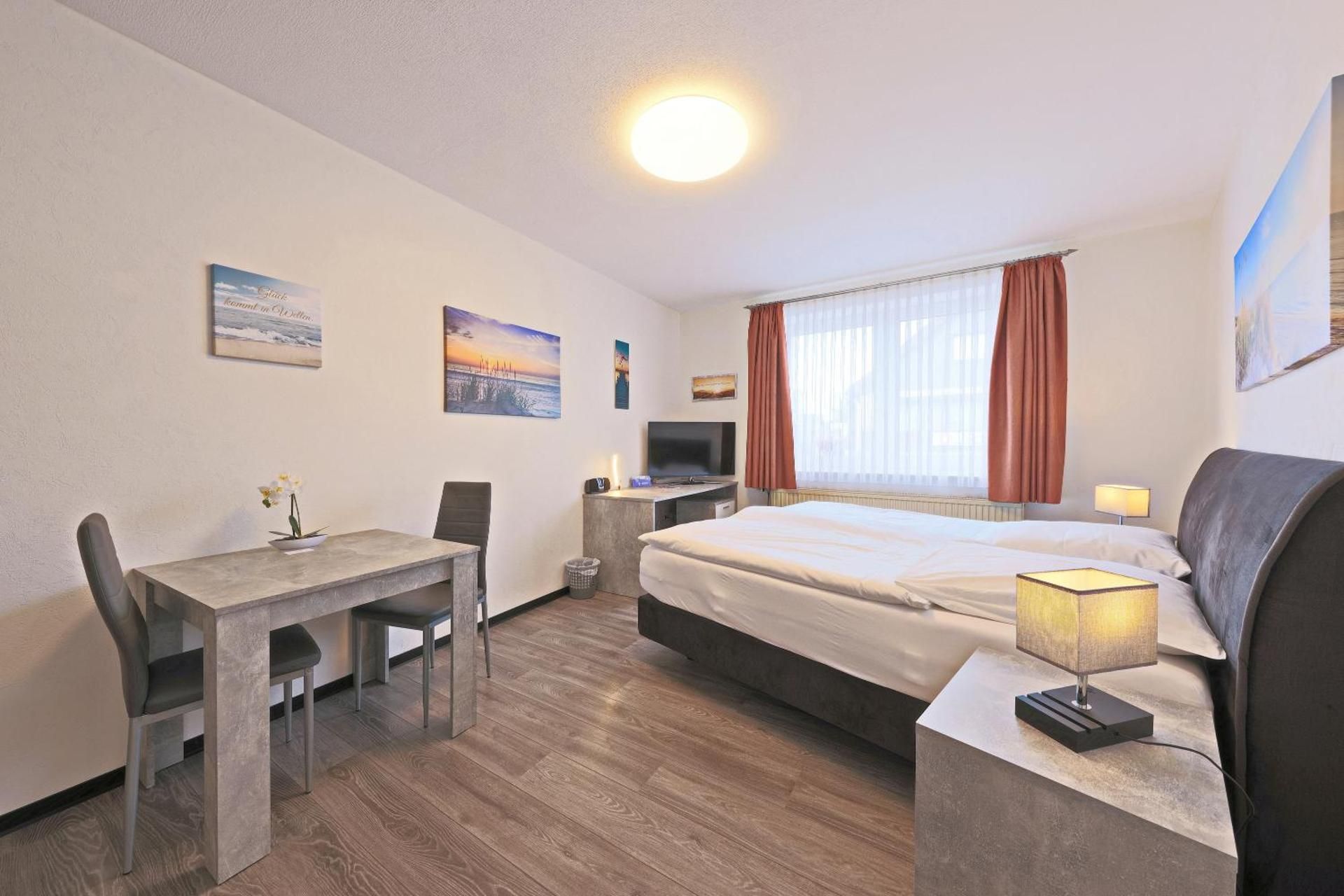 Single Room With Private Bathroom