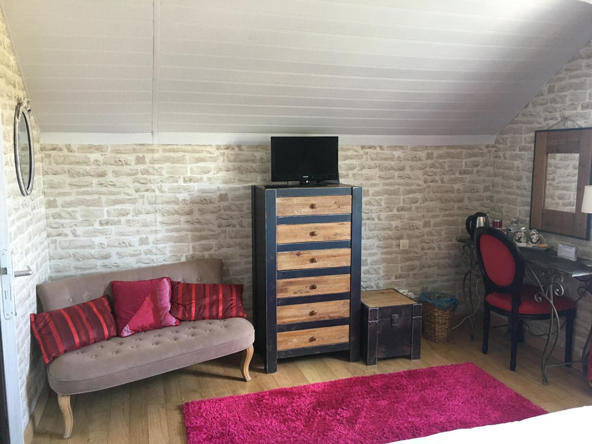 Large Double Room