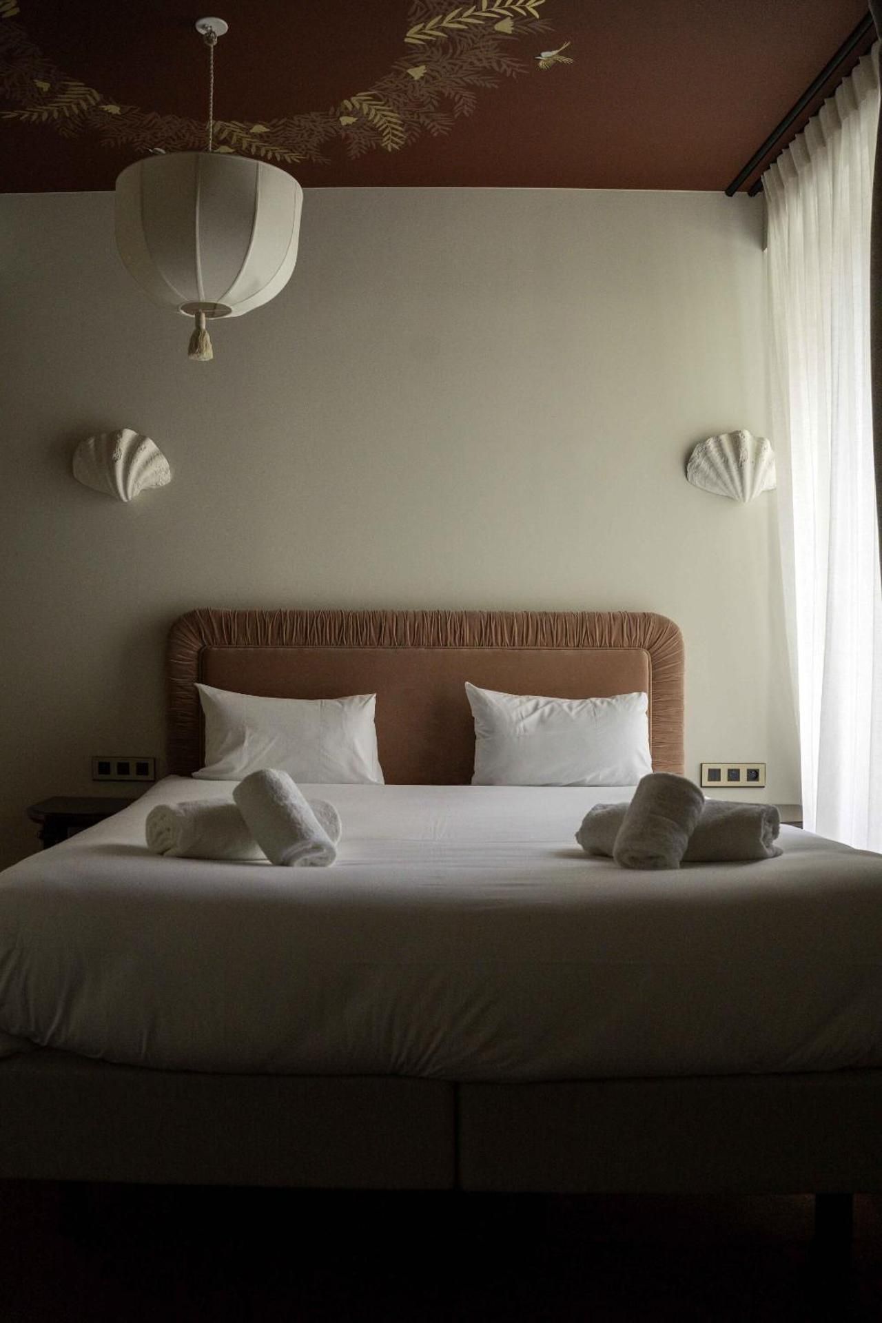 Deluxe Double or Twin Room with City View