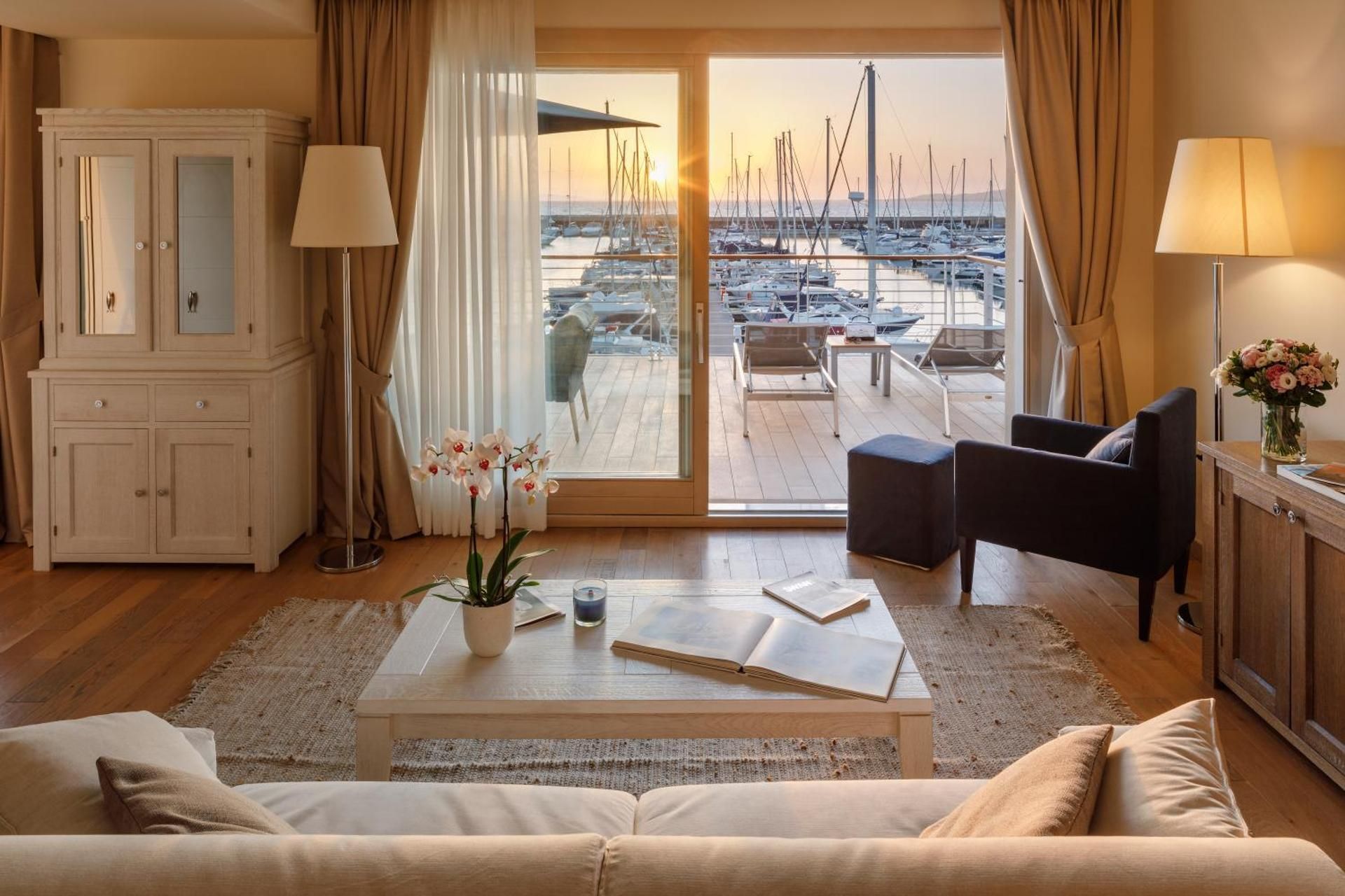 Suite with Sea View