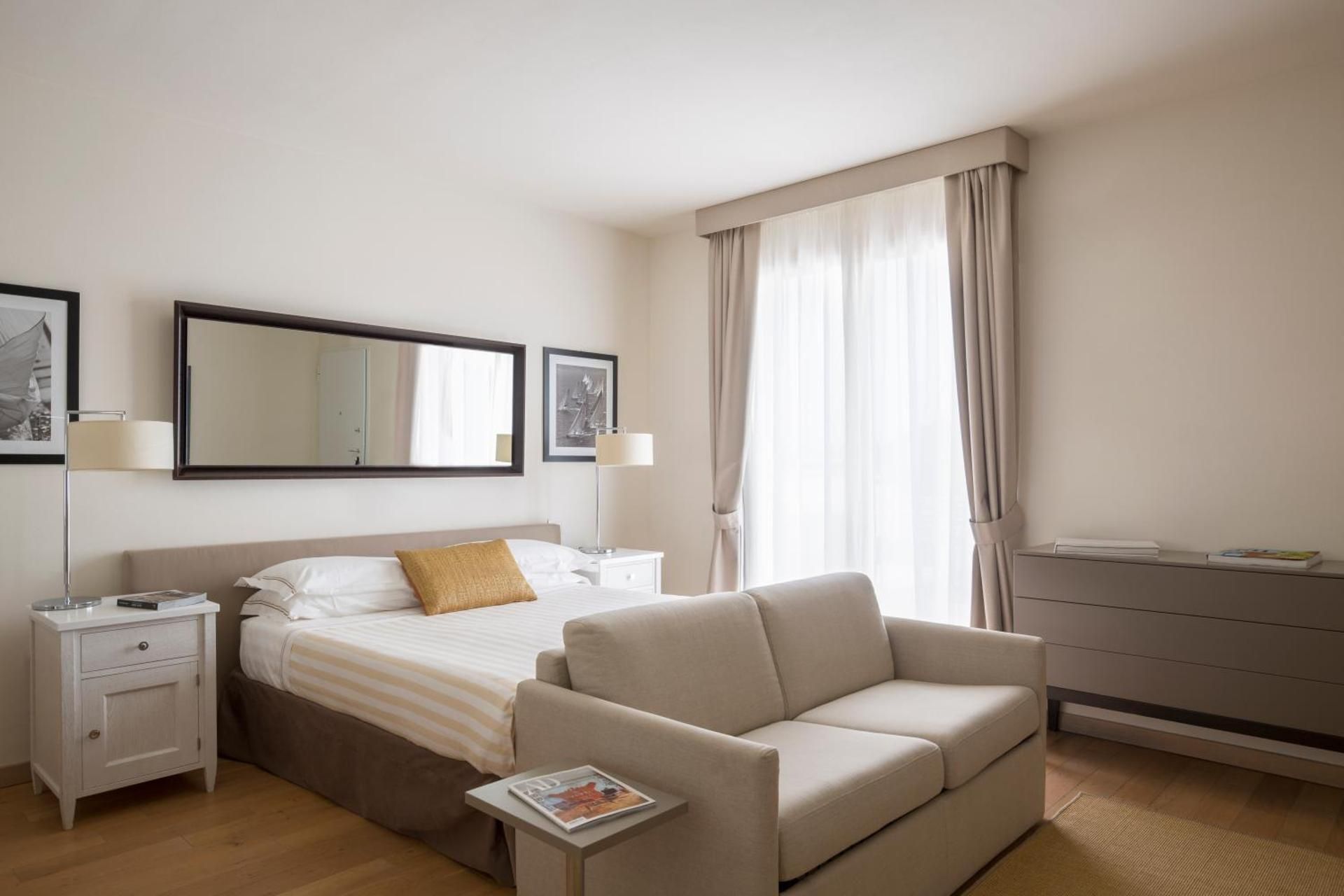 Large Double Room