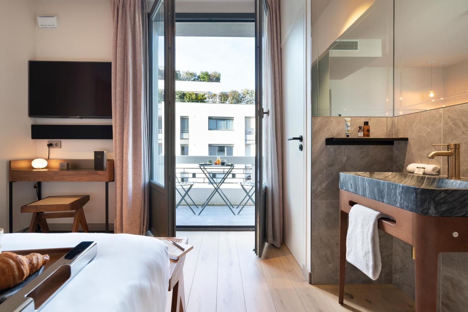 Double Room with Balcony