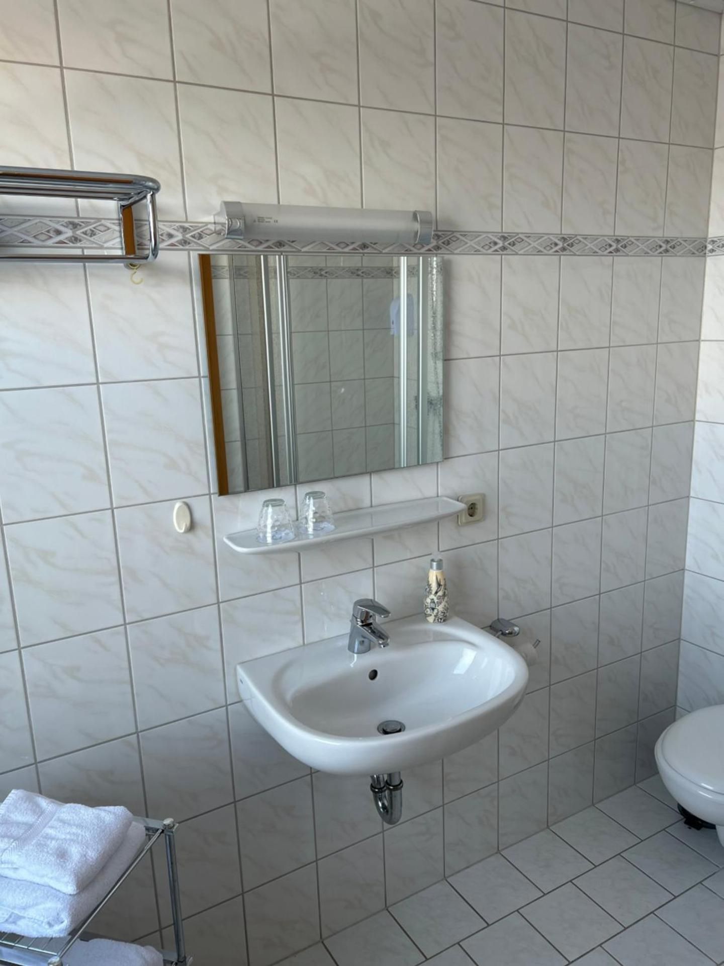 Basic Triple Room