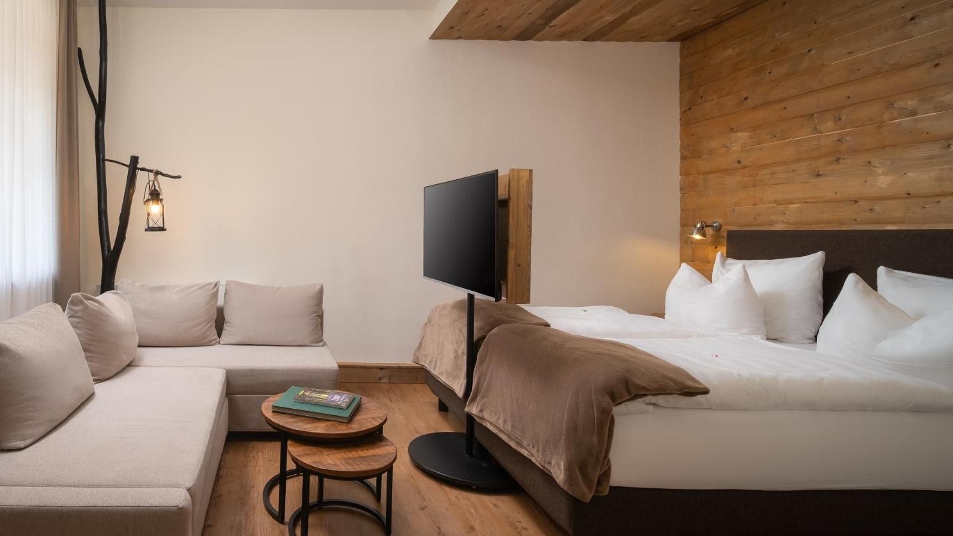 Deluxe Junior Suite