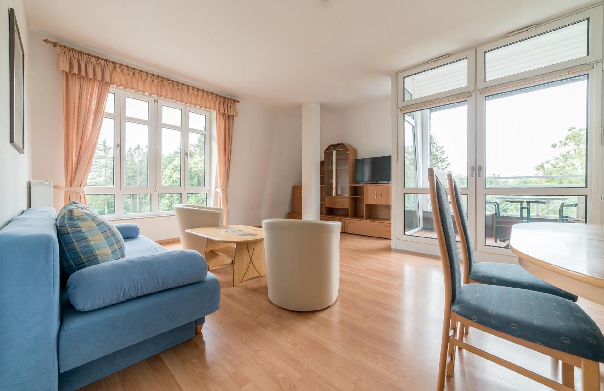 Small 3-Room Apartment