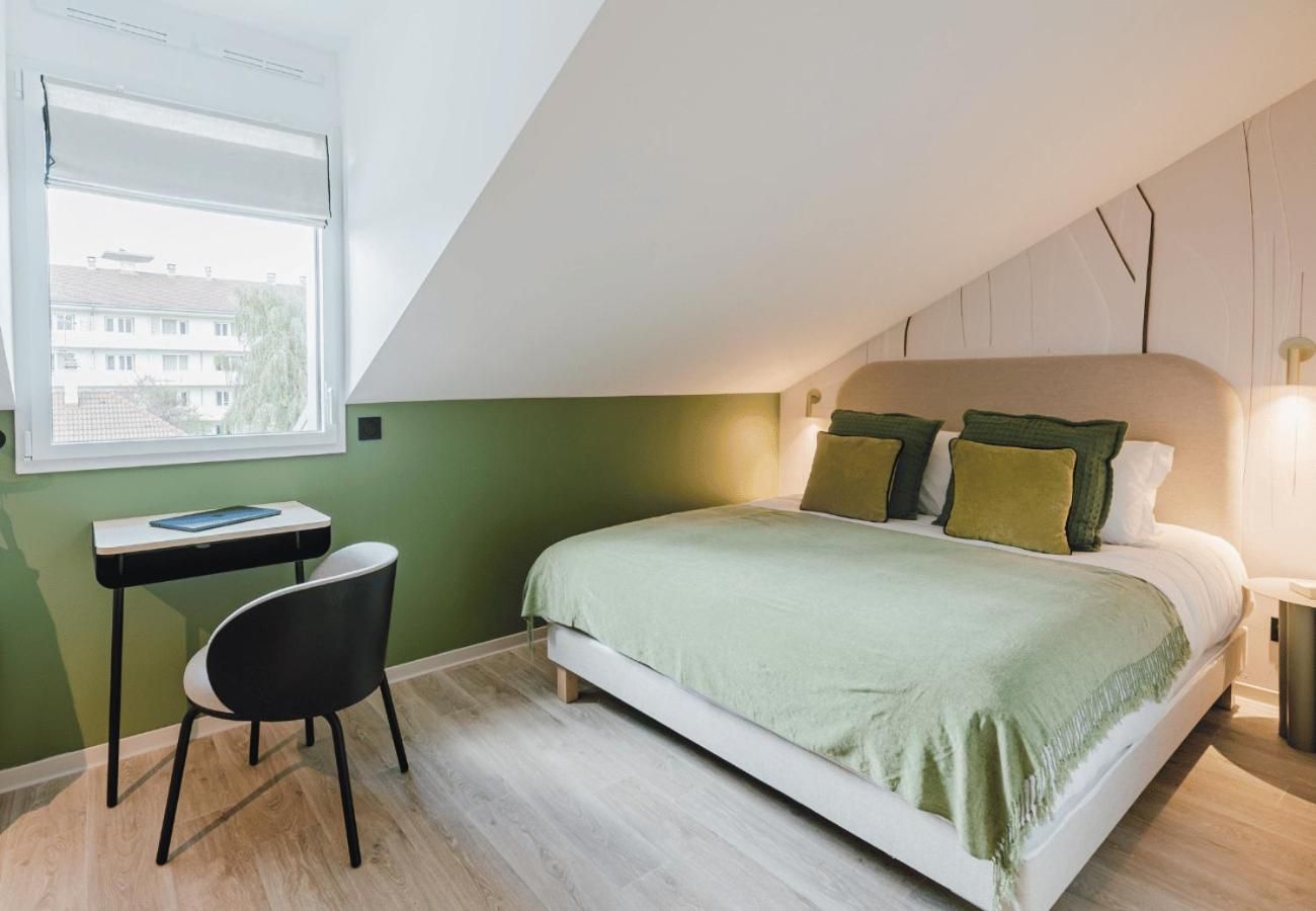 One-Bedroom Standard Apartment