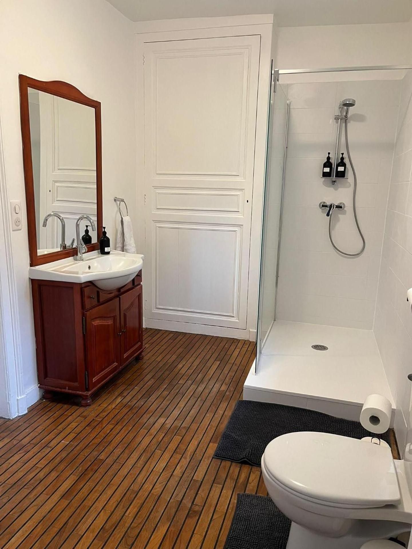 Maison Pol Amboise Superior Double Room 3