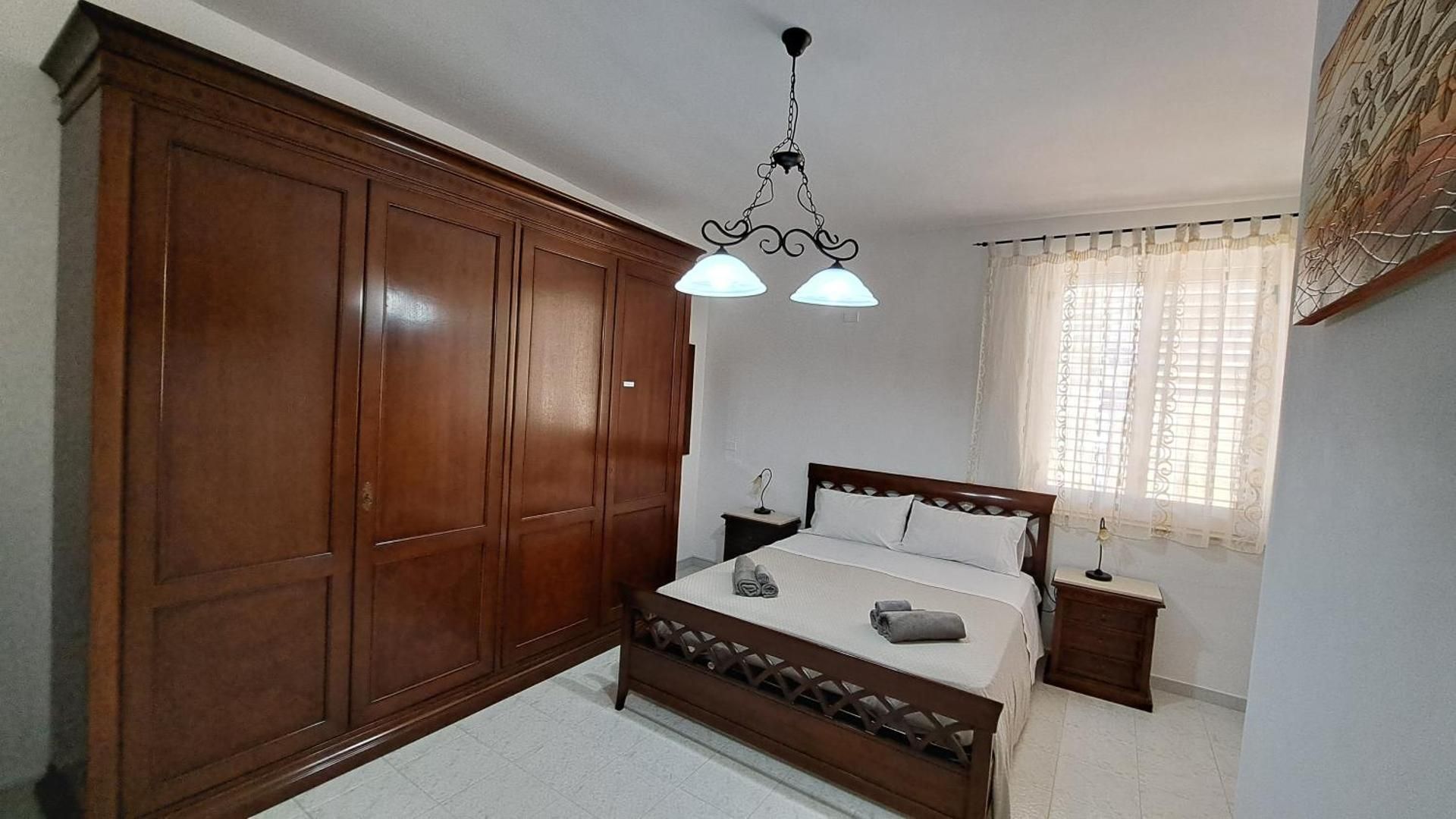 Deluxe Double Room with 2 Extra Beds