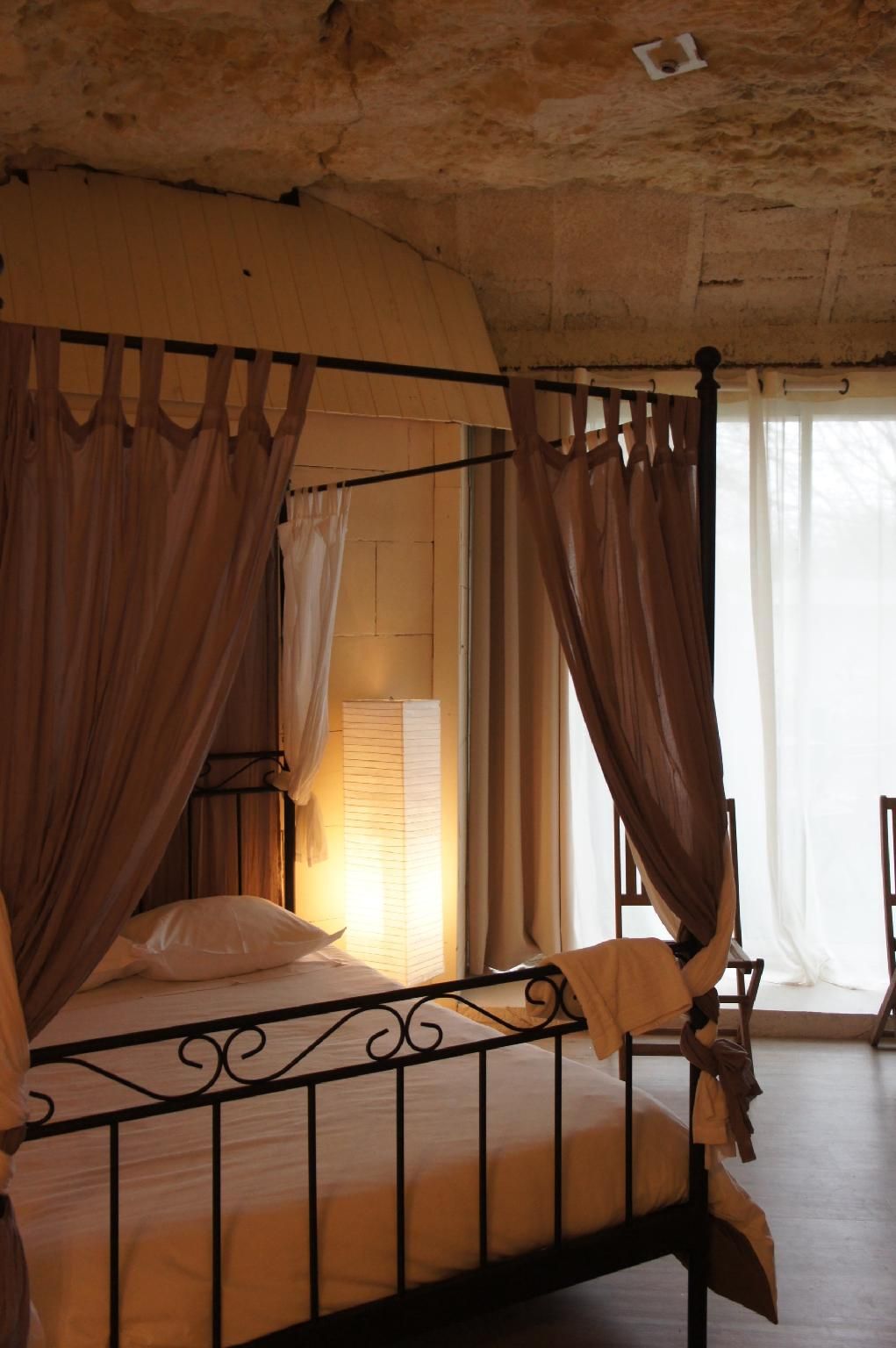 Marquises-Chambre Simple-Supérieure-Bain à jet-Vue sur Jardin