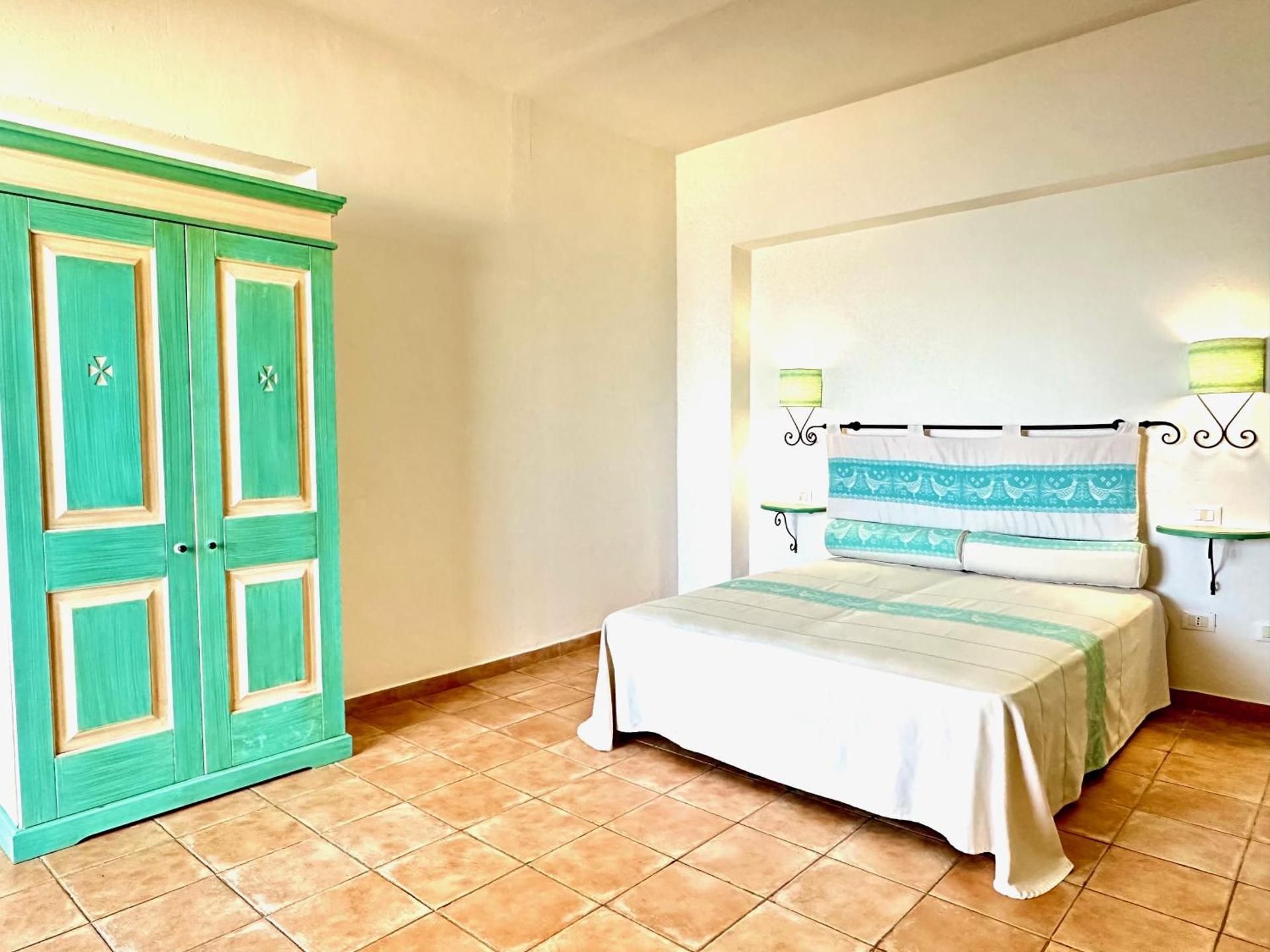 Deluxe Double or Twin Room with Sea View