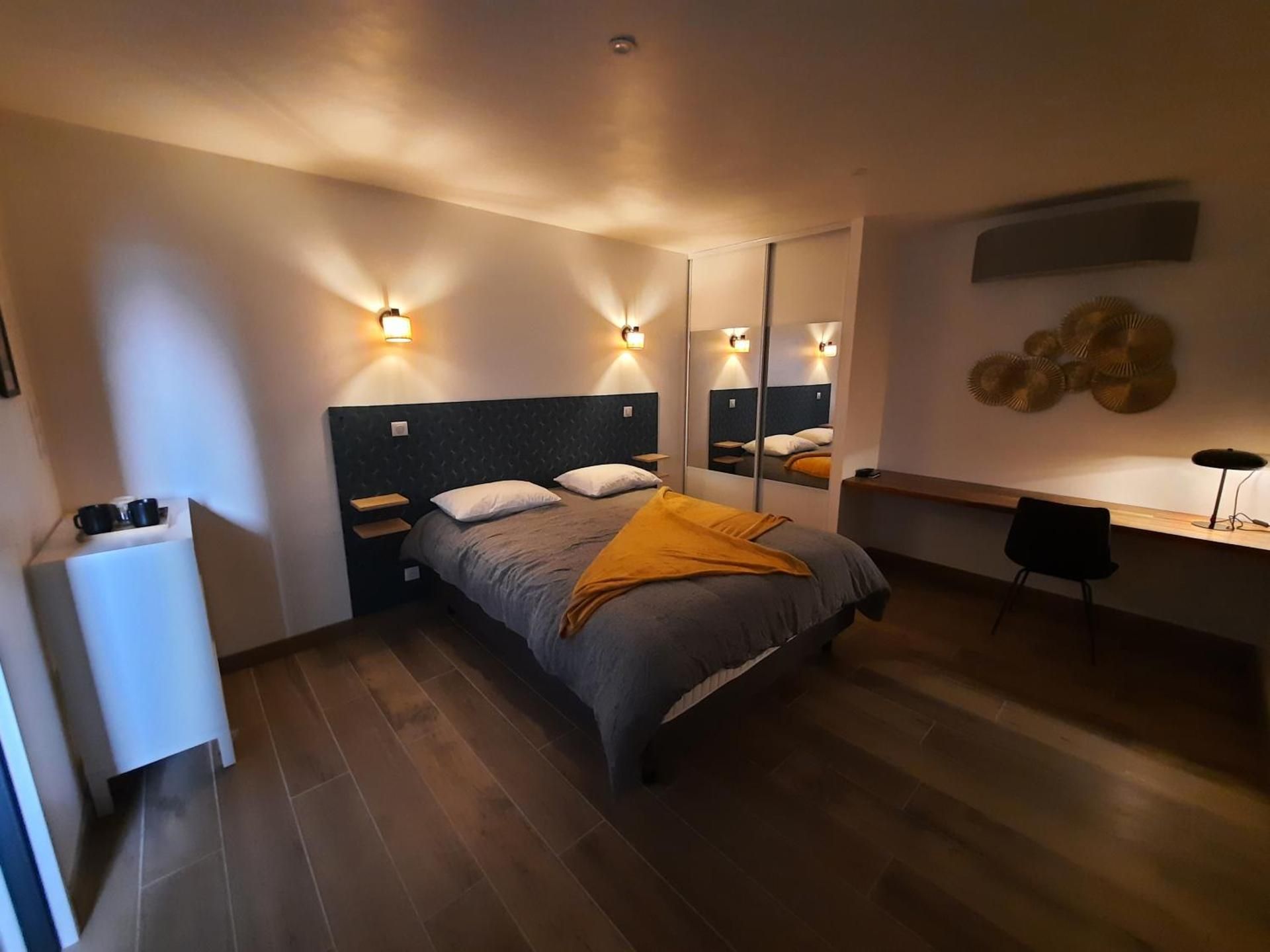 King Room with Pool View