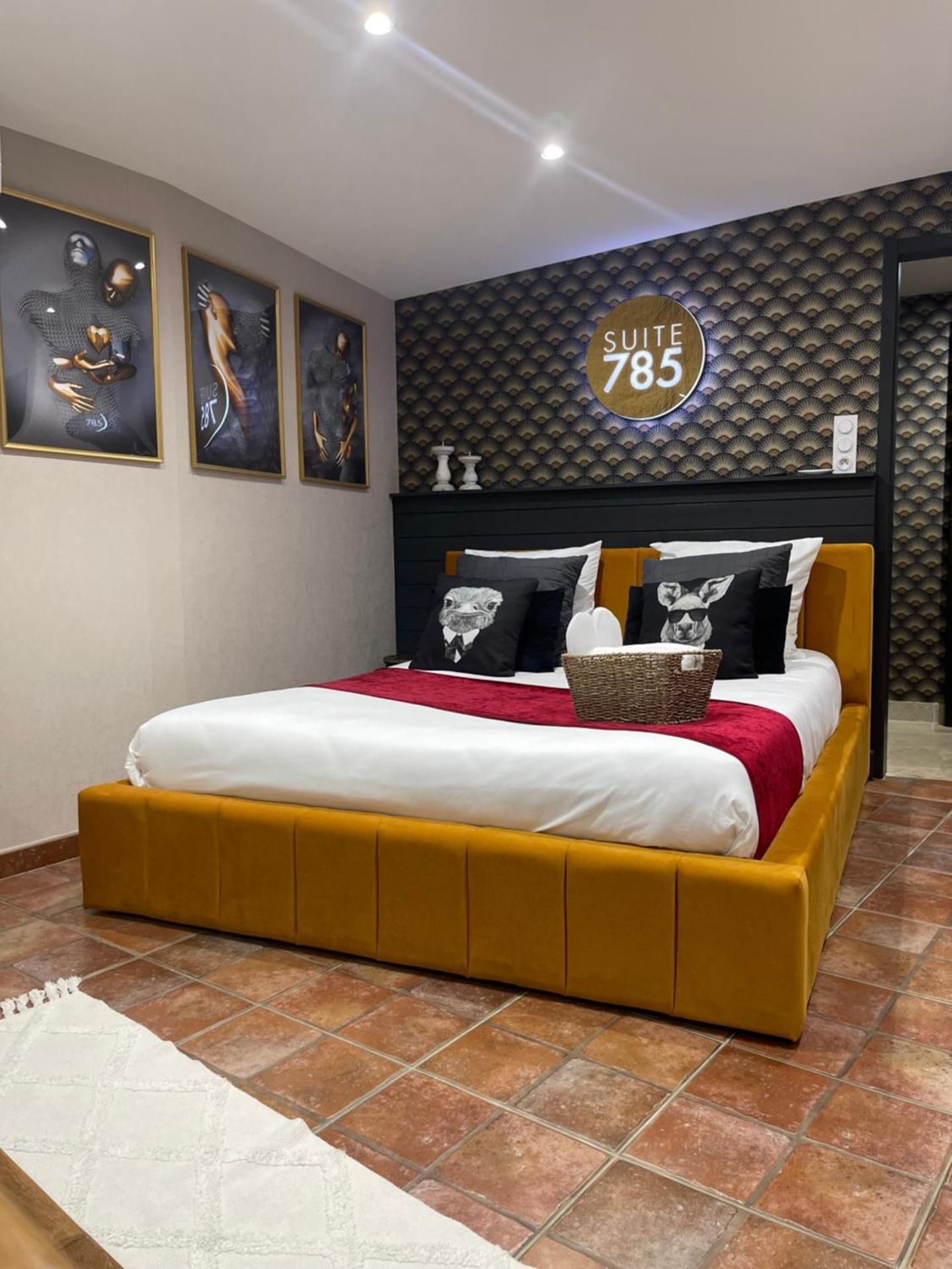 King Room with Spa Bath
