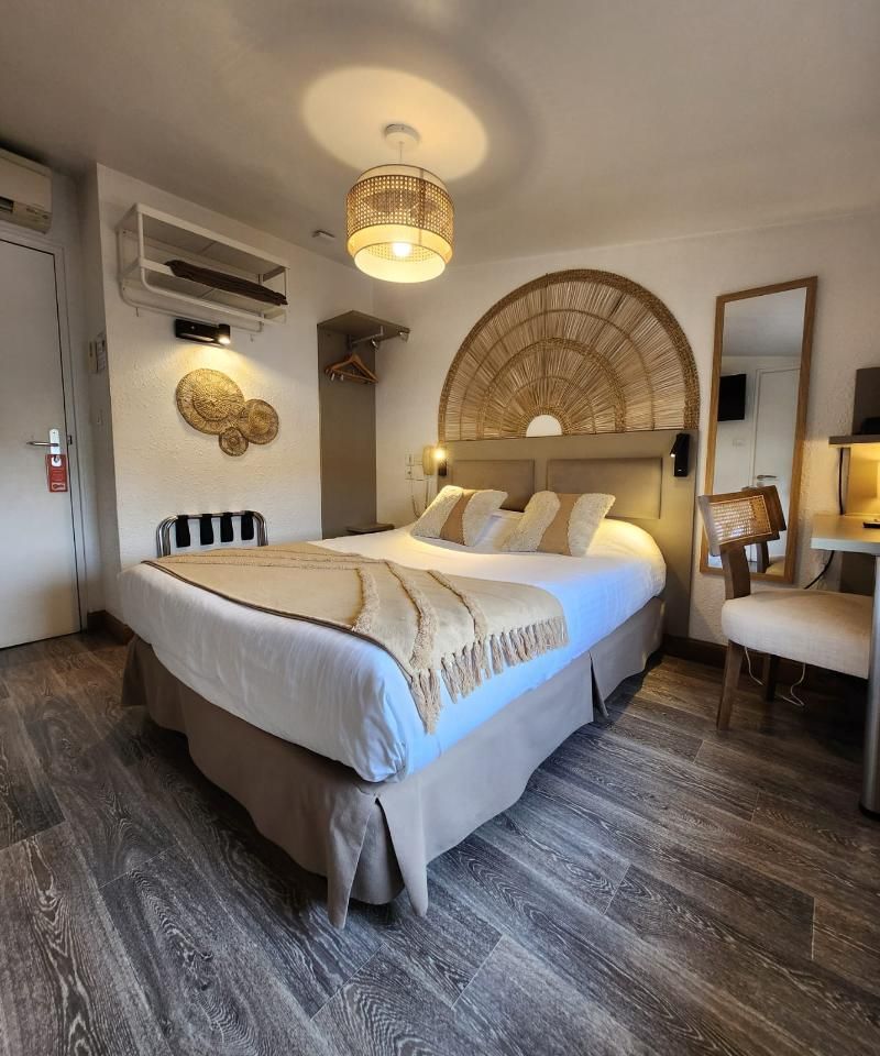 Cit'Hotel Le Cheval Blanc, Cognac Centre Single Room