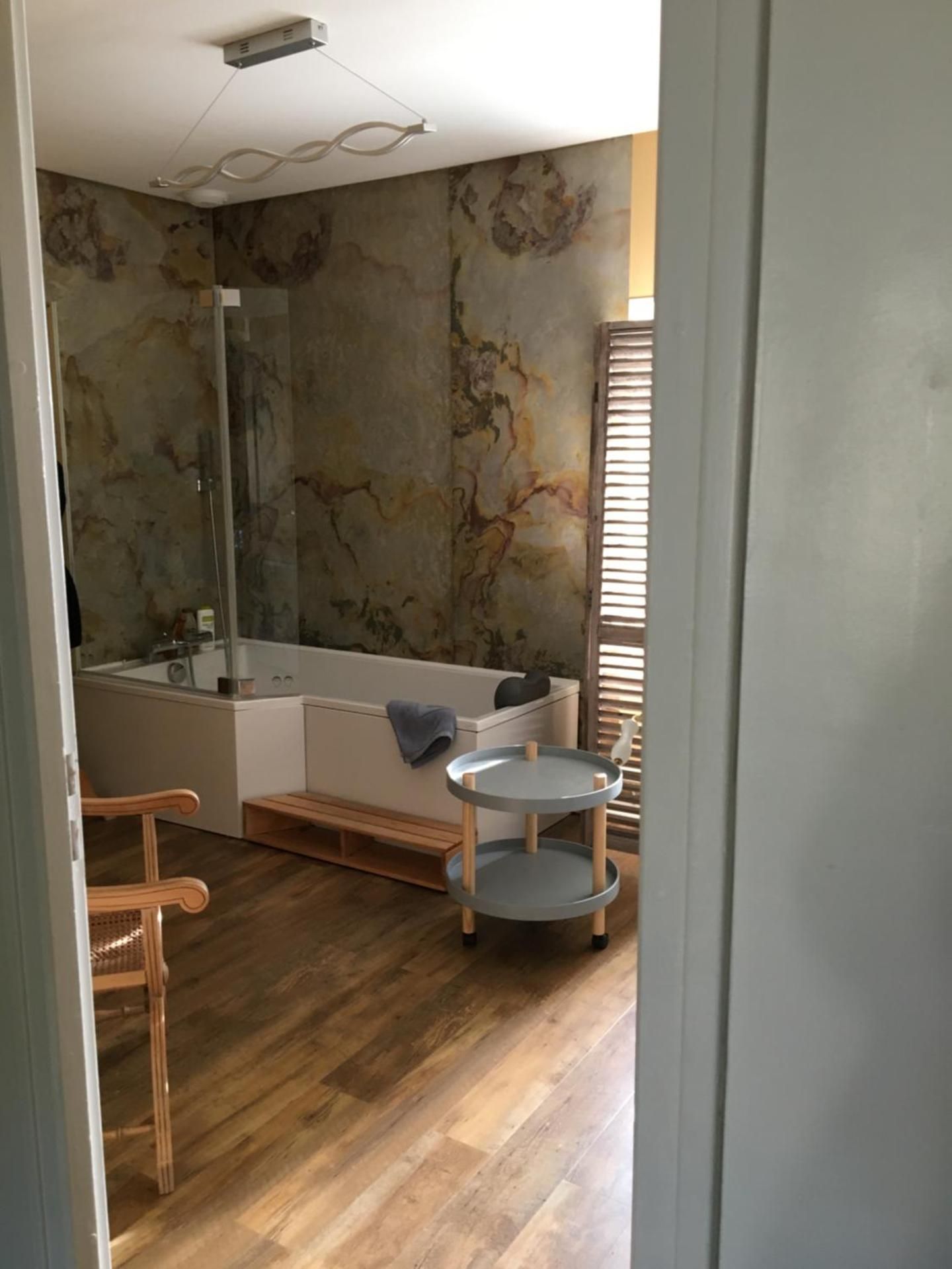 Suite en Terrasse a Cognac Queen Room 2