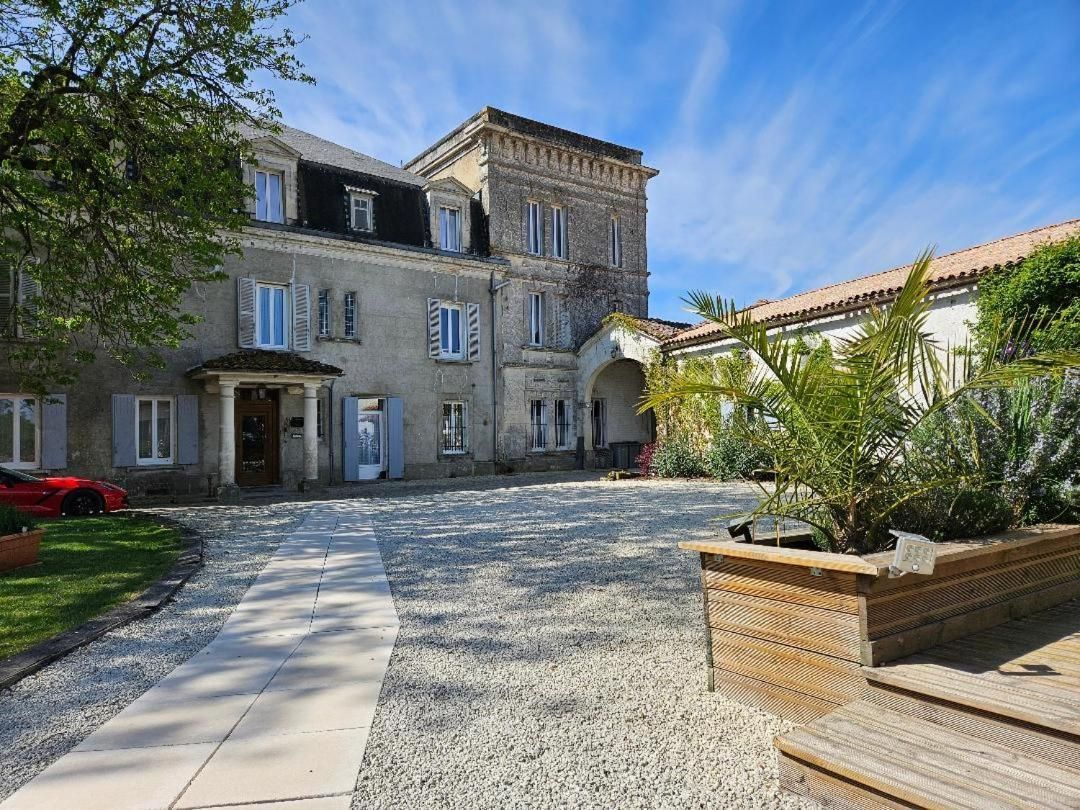 Chateau de Champblanc