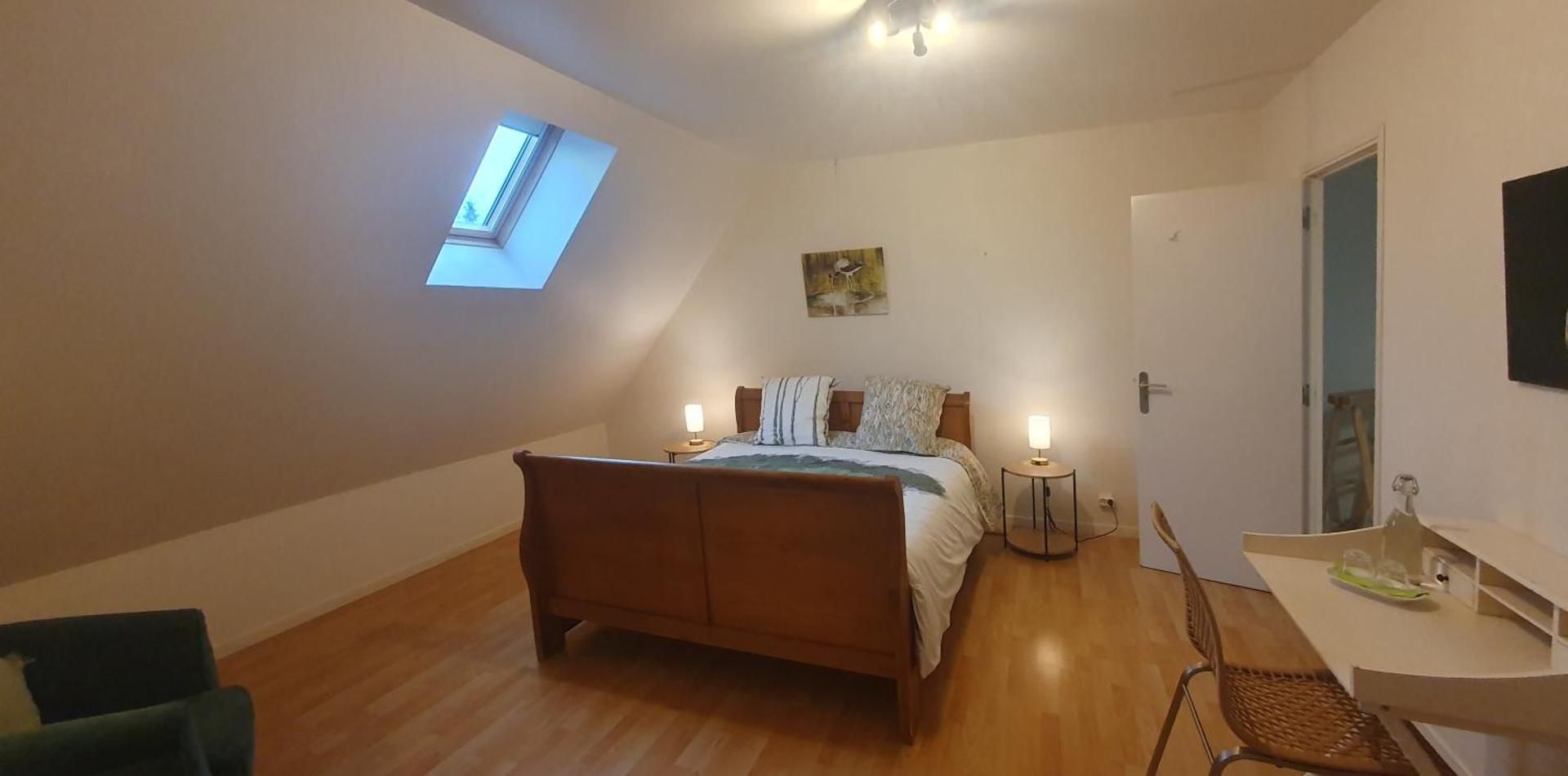 Double Room with Private Bathroom