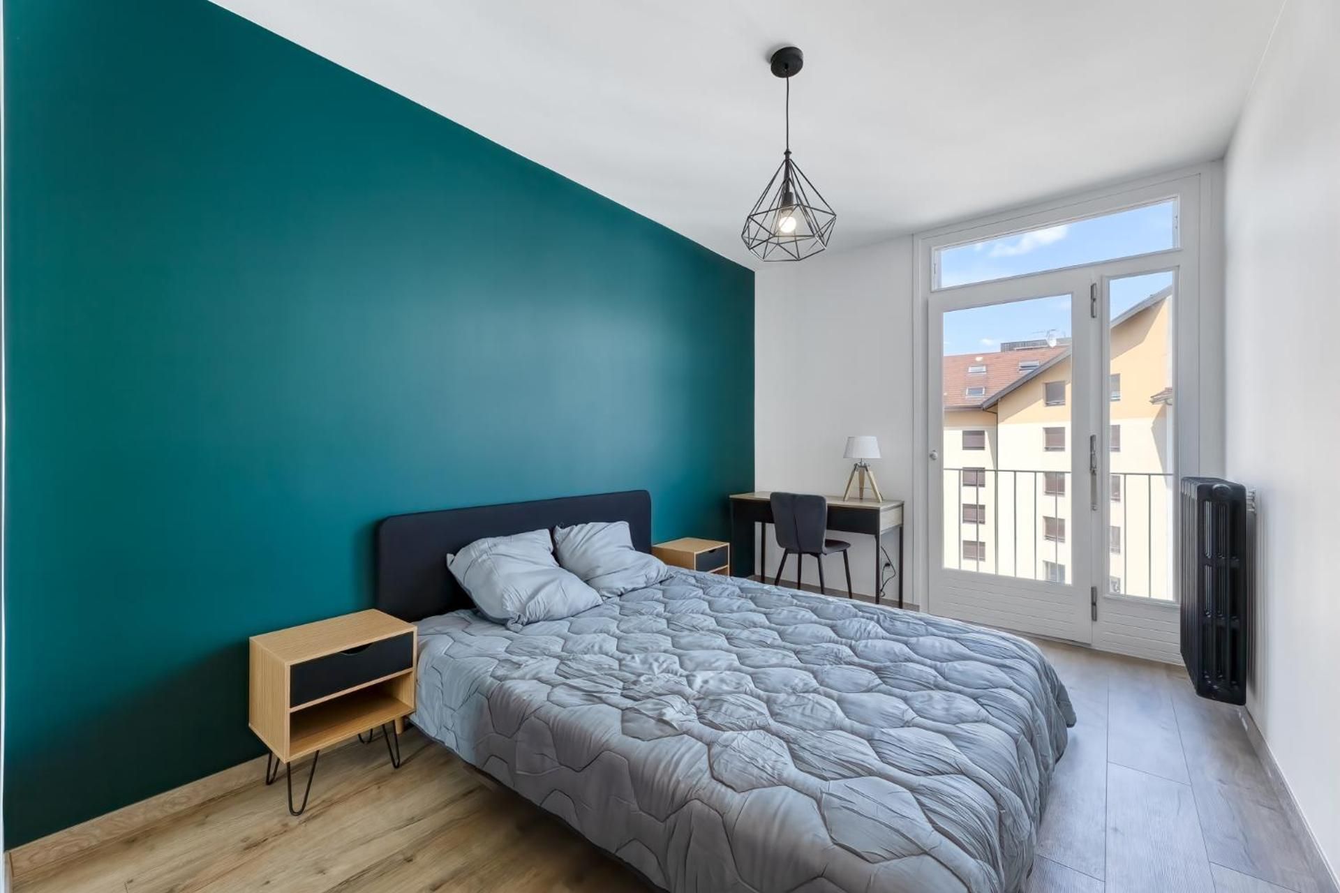 Double Room with Shared Bathroom