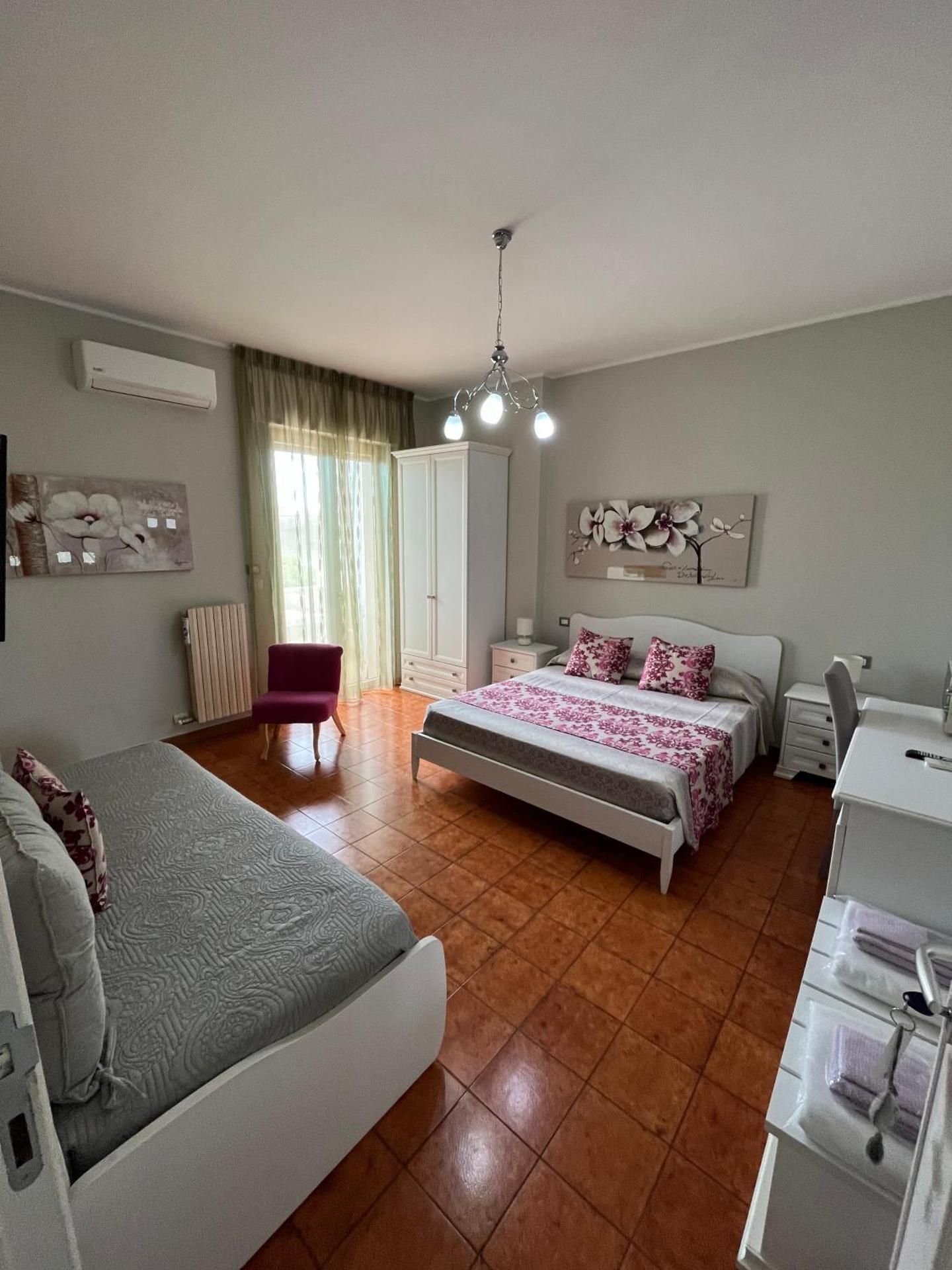 Comfort Triple Room with Shower