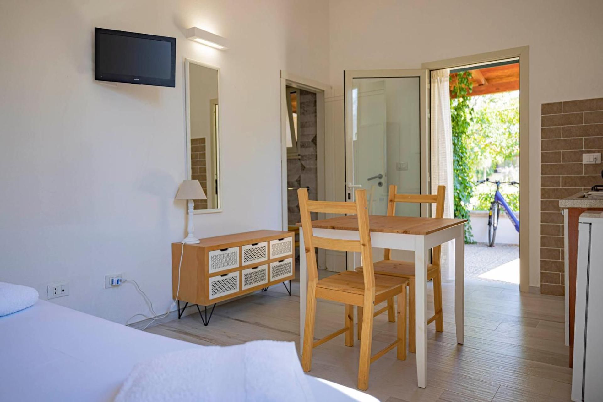 Apartment with Garden View
