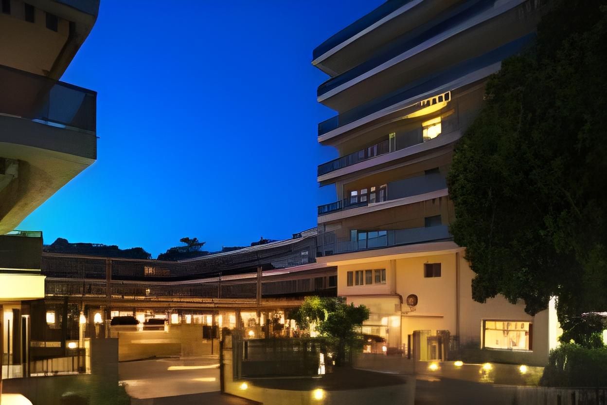 The Originals Boutique, Hôtel Les Strélitzias, Antibes Ouest