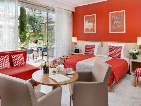 Grand Comfort Kitchenette