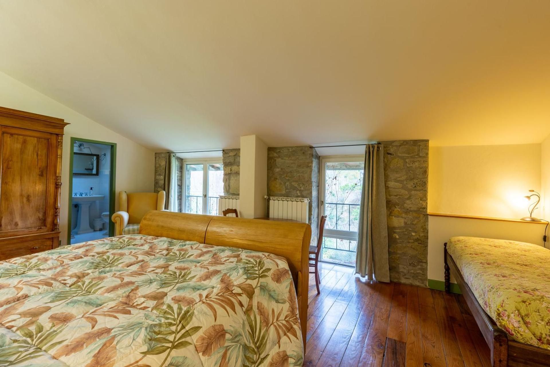 Triple Room with Garden View