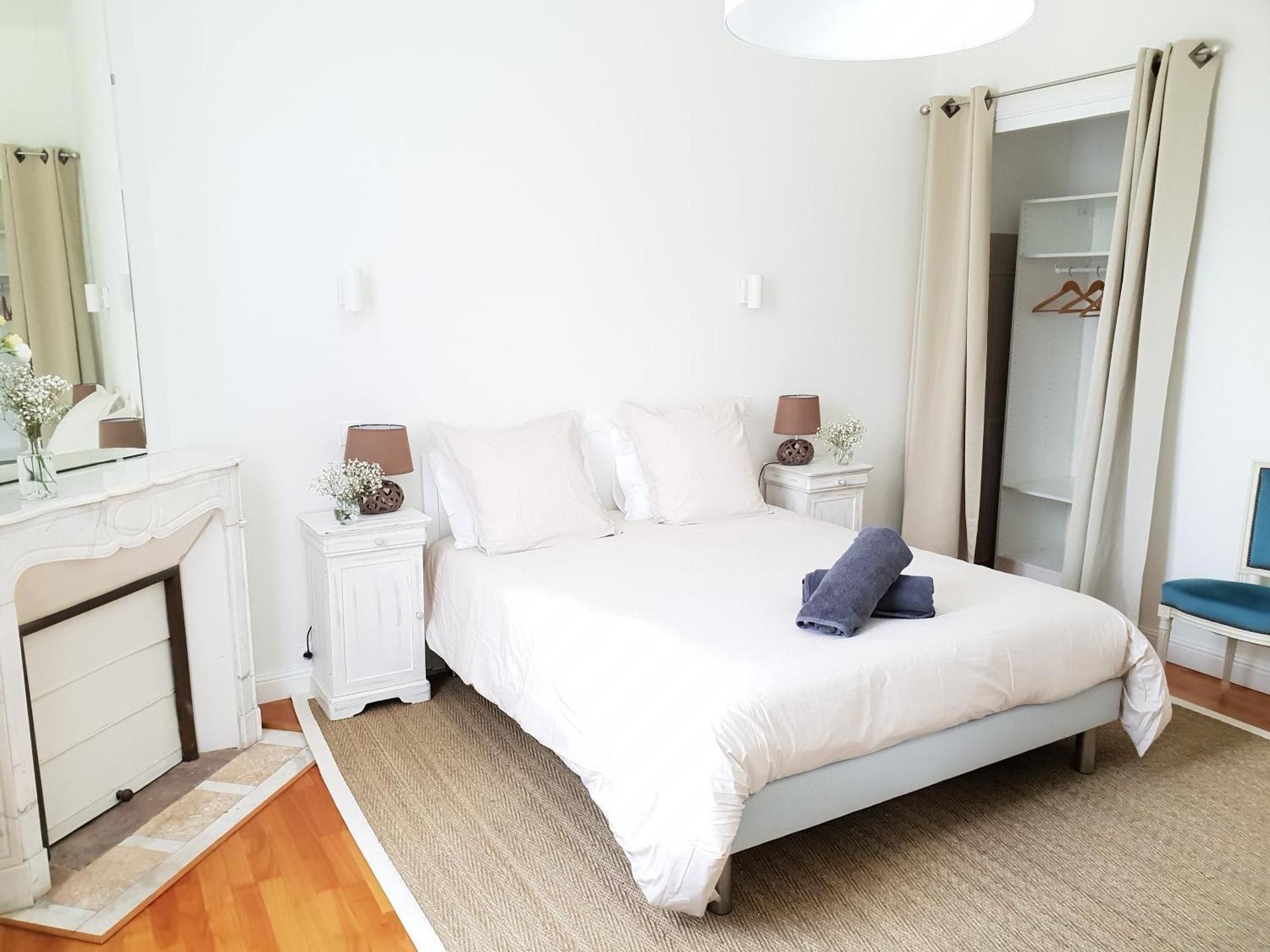 Le Domaine Du Haut Preau Queen Room with Pool View