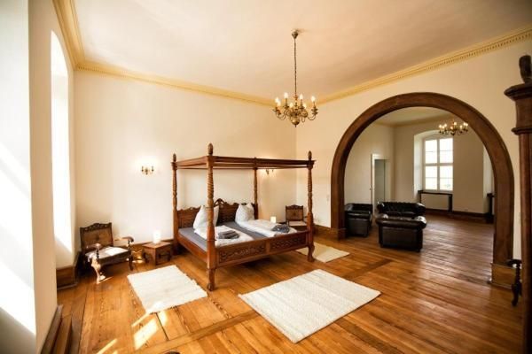 Standard Double Suite