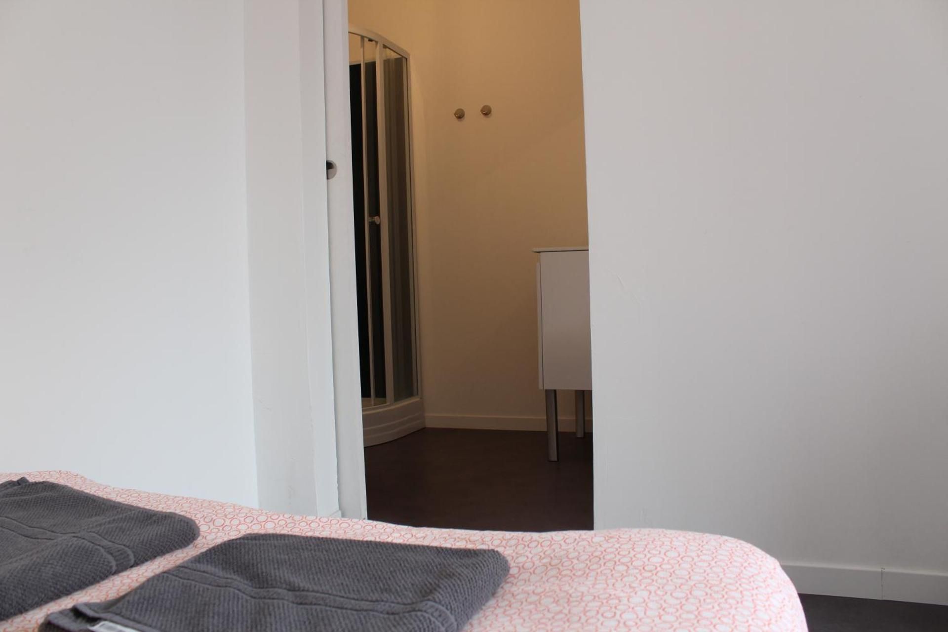 Apartment 3 - Ground Floor (no TV)