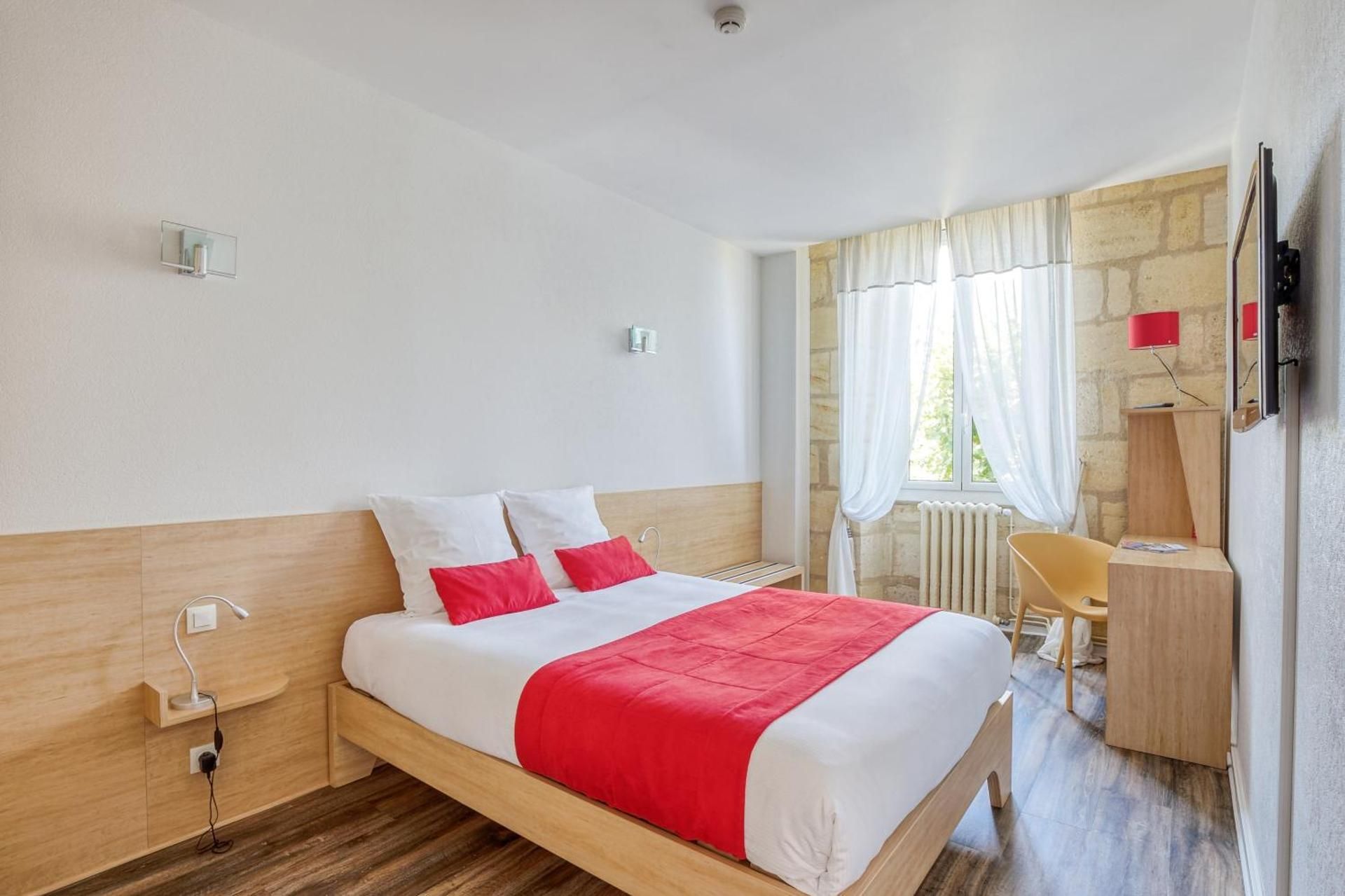 Hotel des Voyageurs Centre Bastide Double Room 2