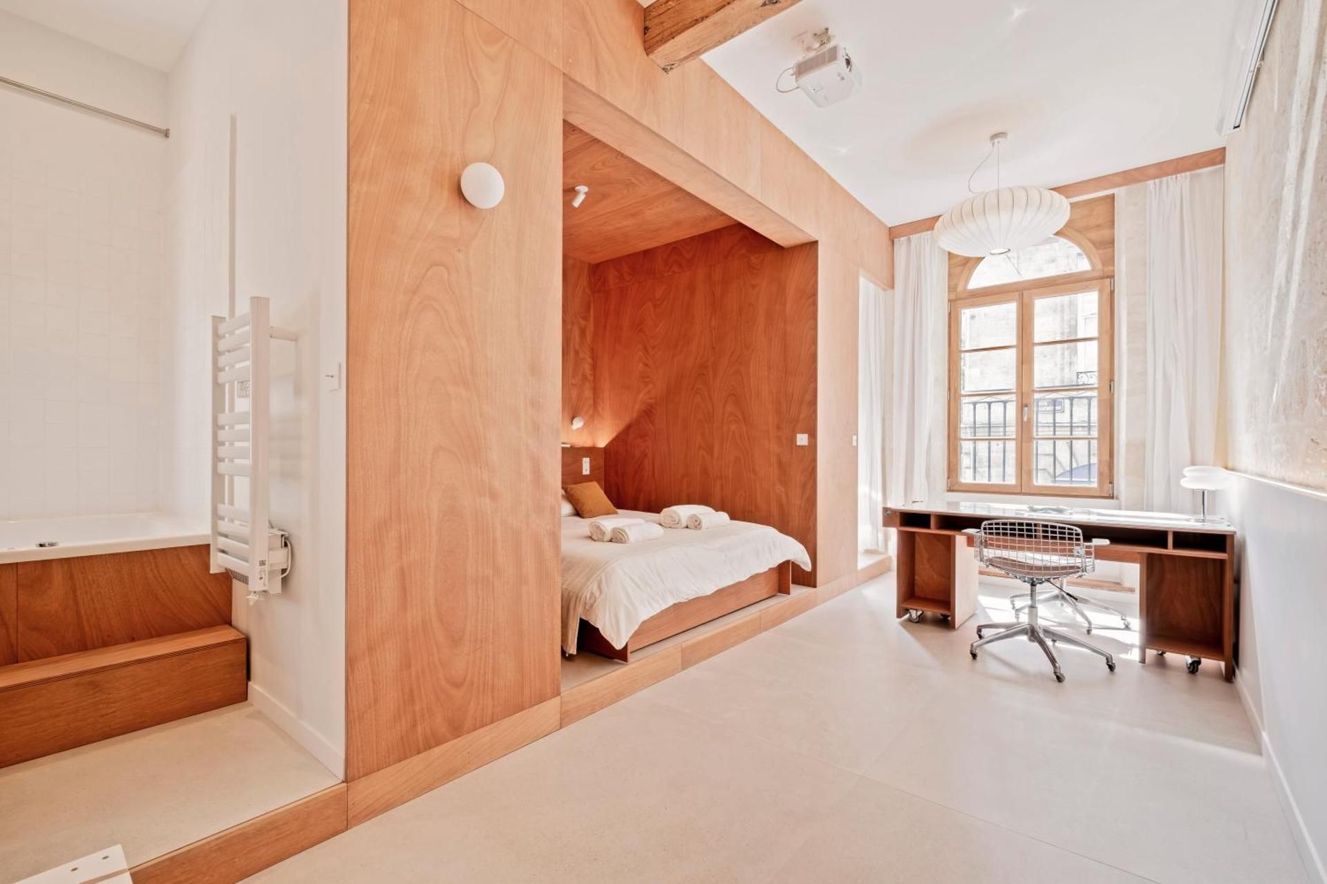 One-Bedroom Apartment with Spa Bath