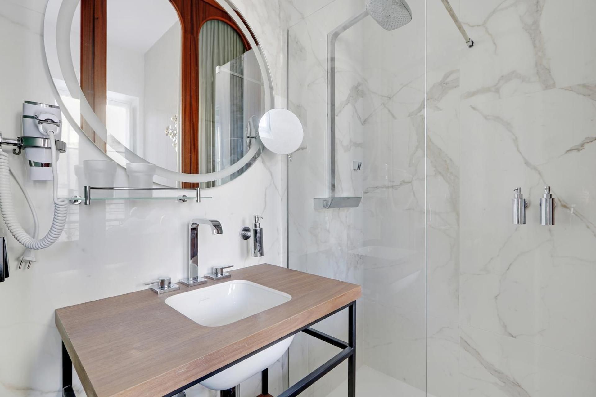 Maison Labruyere Bordeaux - Jardin Public Deluxe Apartment 2