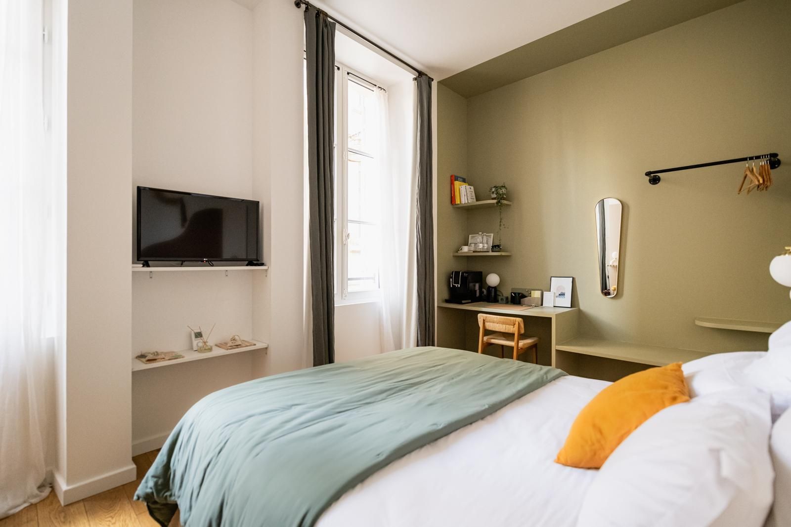 Chambre double 1er étage -City View-Wet room-Double room