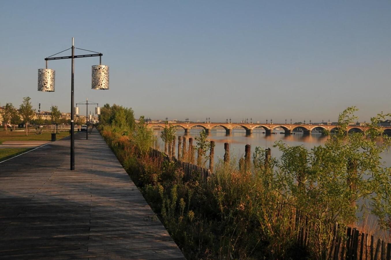 THEM'APPARTS BORDEAUX Sainte Croix