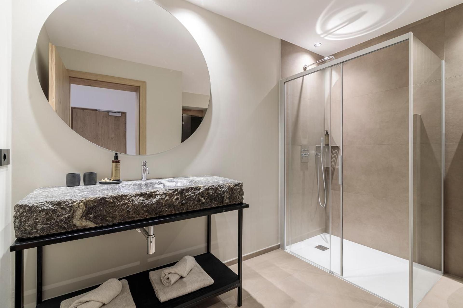 Superior Apartment