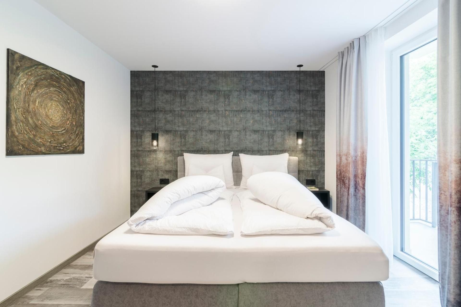 One-Bedroom Apartment with Balcony and Mountain View  
