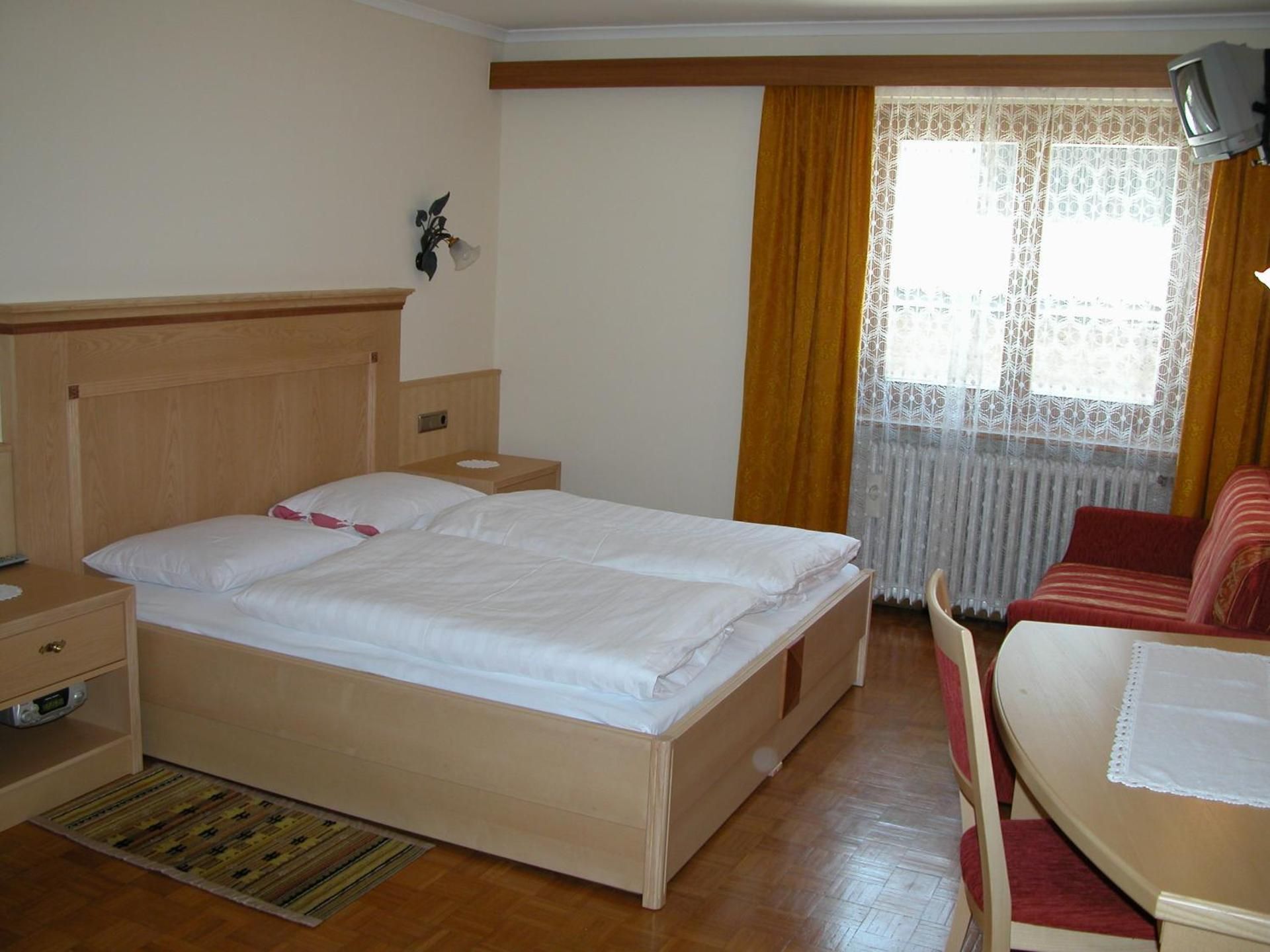 Room #1380062901
