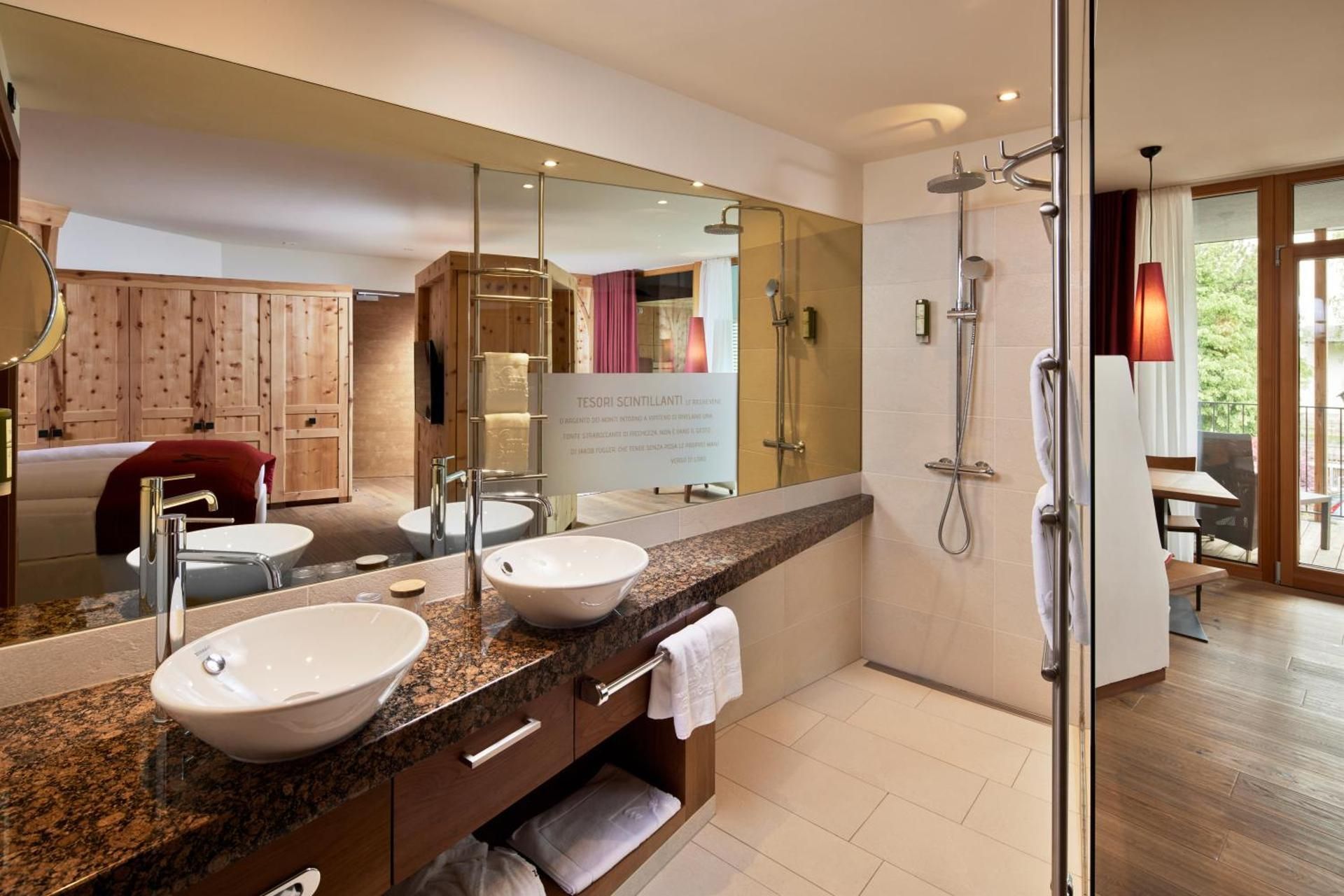 Suite with Sauna