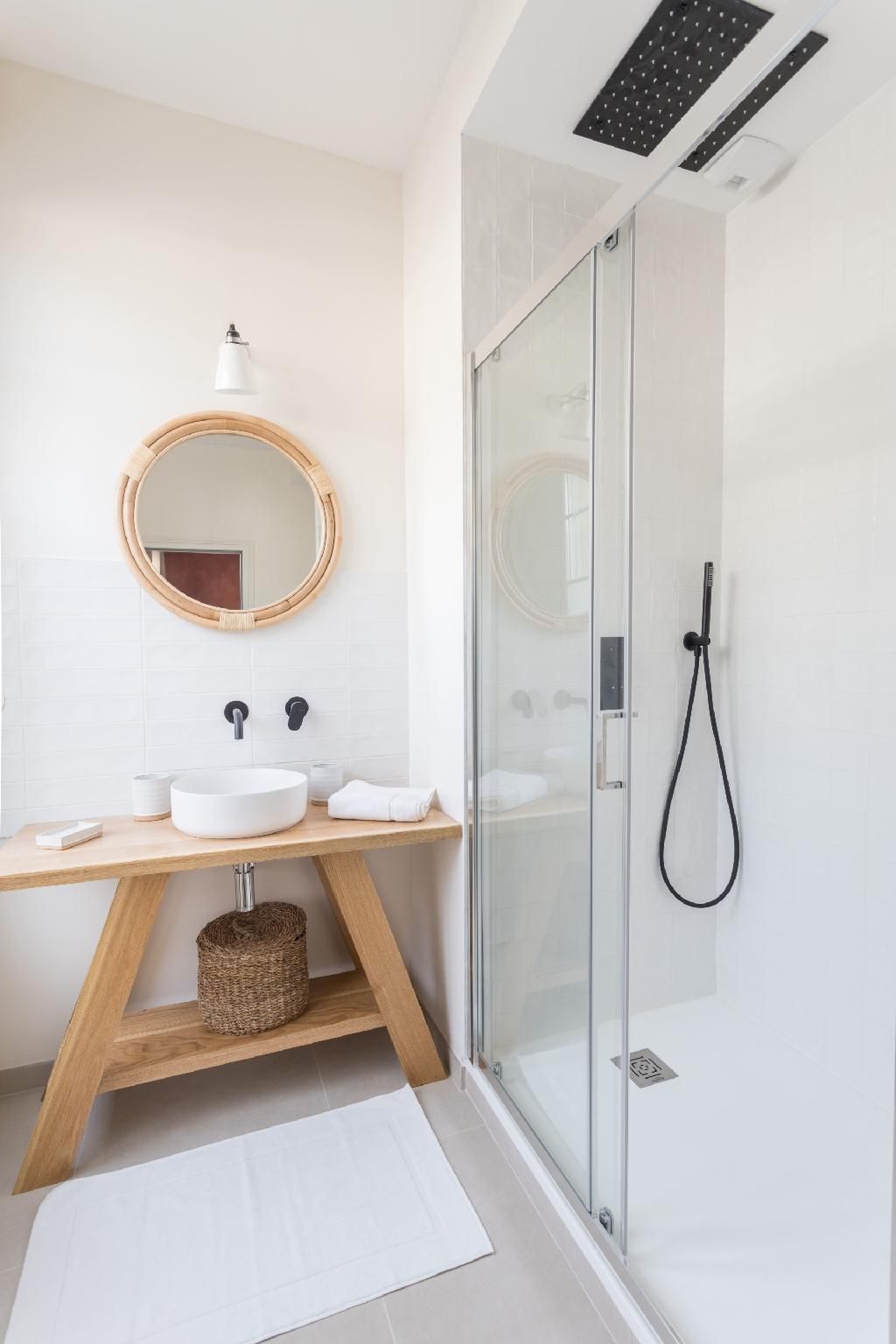 penate1-Suite-Design-SDB privée avec douche-Pas de vue
